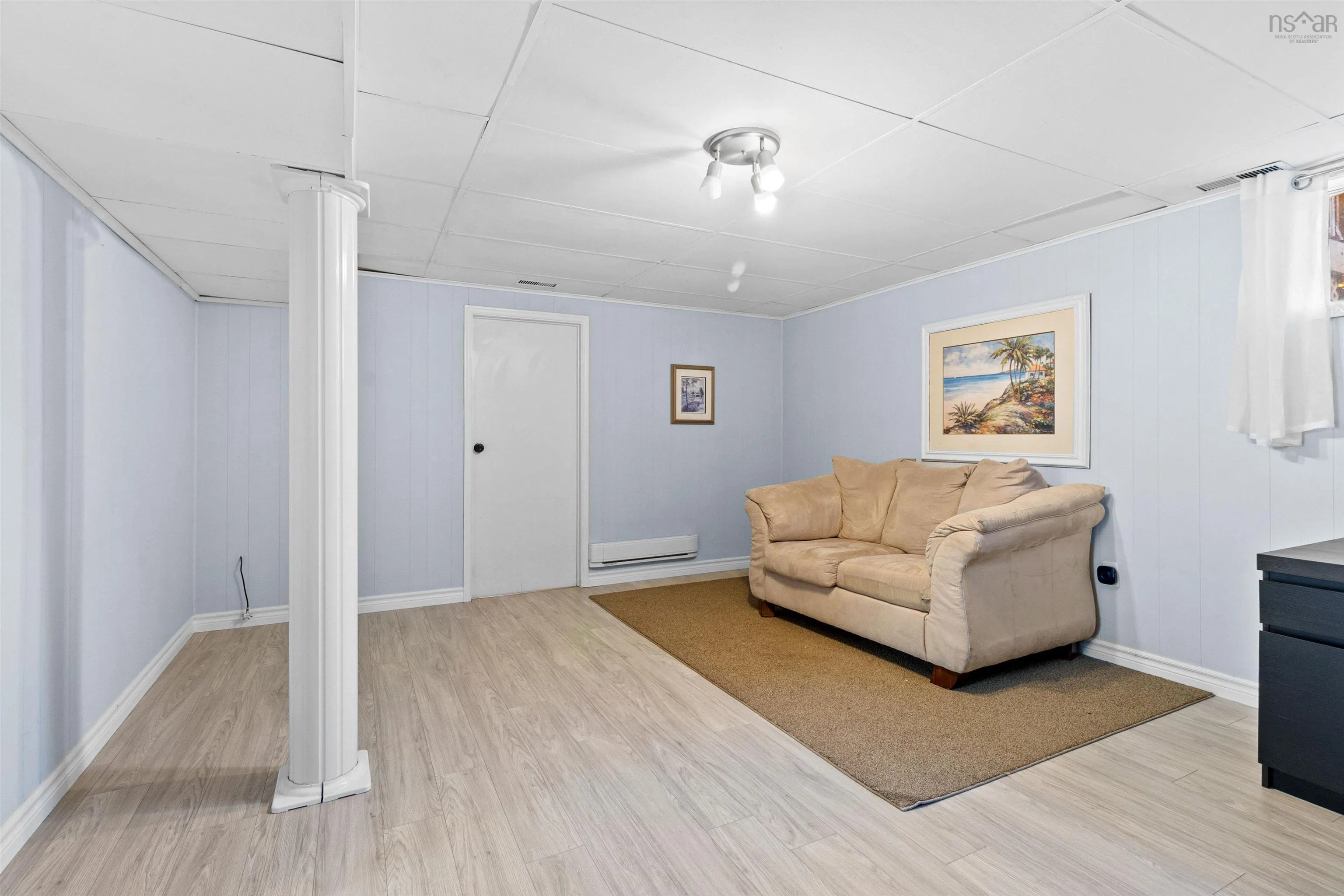 1059 Fall River Road, Fall River, NS B2T 1E9, 4 Bedrooms Bedrooms, ,2 BathroomsBathrooms,Residential,For Sale,Fall River,202524898