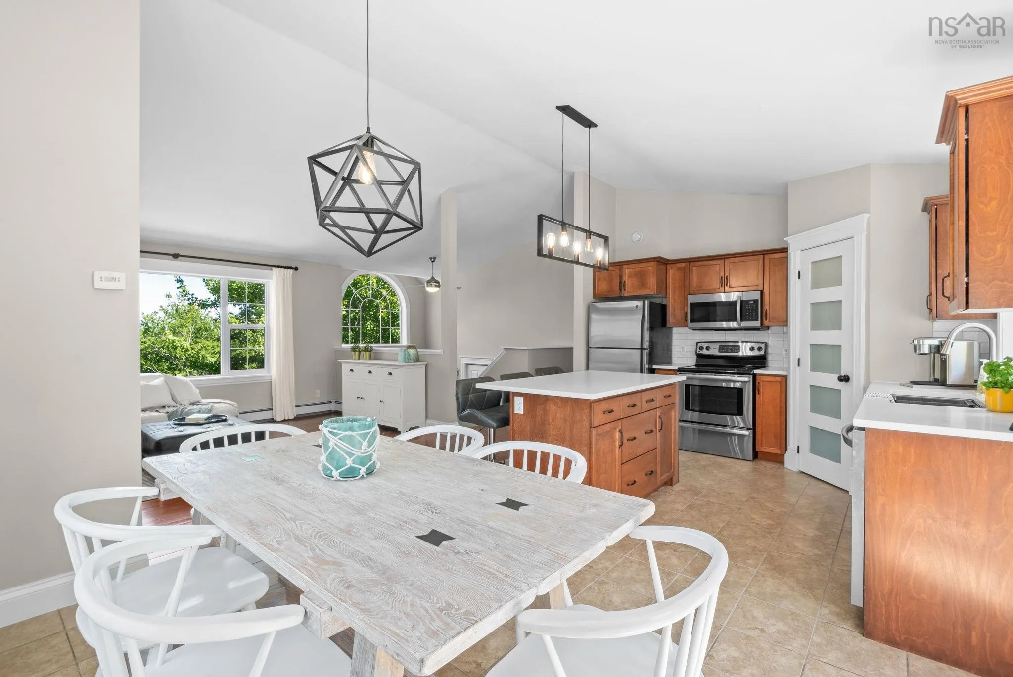 1331-357 Abbey Road, Stillwater Lake, NS B3J 1R1, 4 Bedrooms Bedrooms, ,2 BathroomsBathrooms,Residential,For Sale,Abbey,202521228