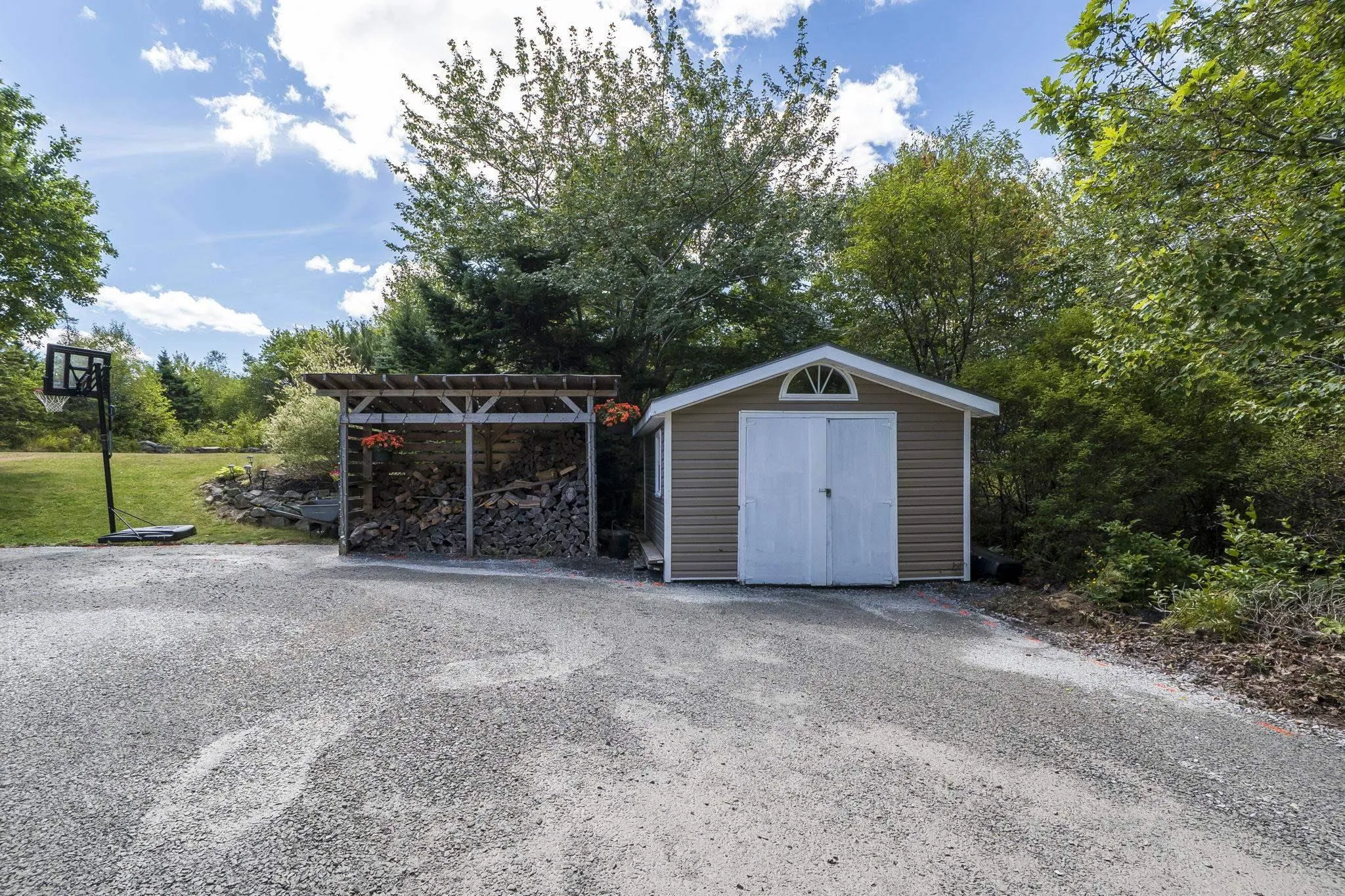 1331-357 Abbey Road, Stillwater Lake, NS B3J 1R1, 4 Bedrooms Bedrooms, ,2 BathroomsBathrooms,Residential,For Sale,Abbey,202521228