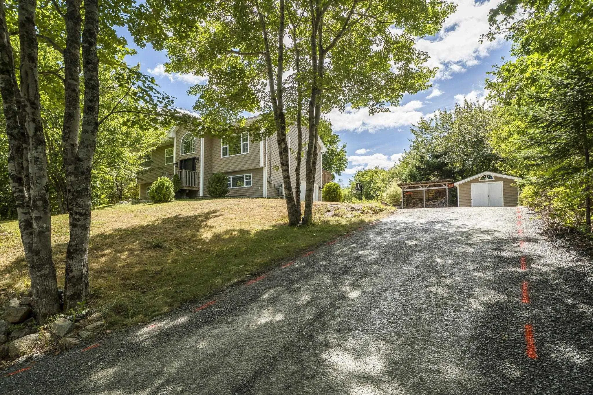 1331-357 Abbey Road, Stillwater Lake, NS B3J 1R1, 4 Bedrooms Bedrooms, ,2 BathroomsBathrooms,Residential,For Sale,Abbey,202521228
