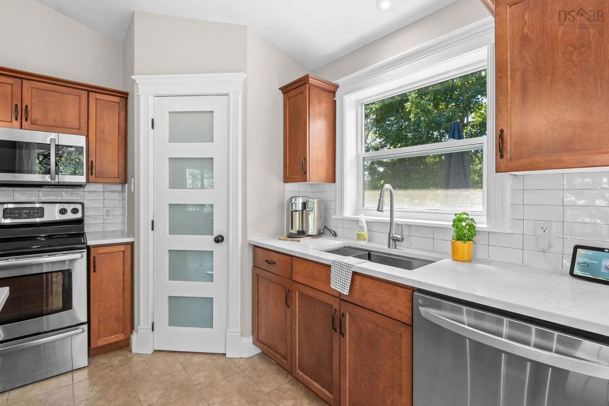 1331-357 Abbey Road, Stillwater Lake, NS B3J 1R1, 4 Bedrooms Bedrooms, ,2 BathroomsBathrooms,Residential,For Sale,Abbey,202521228