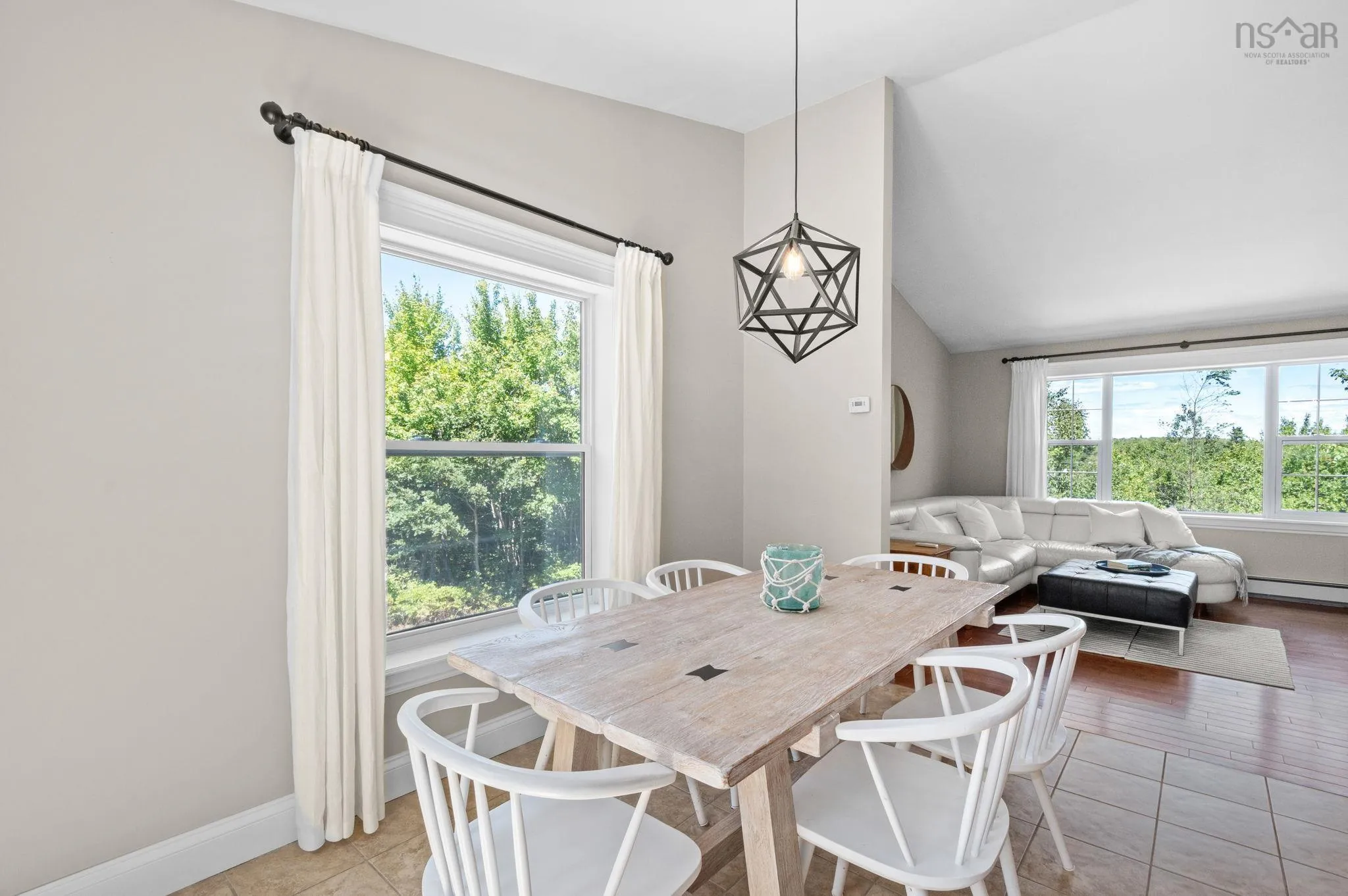 1331-357 Abbey Road, Stillwater Lake, NS B3J 1R1, 4 Bedrooms Bedrooms, ,2 BathroomsBathrooms,Residential,For Sale,Abbey,202521228