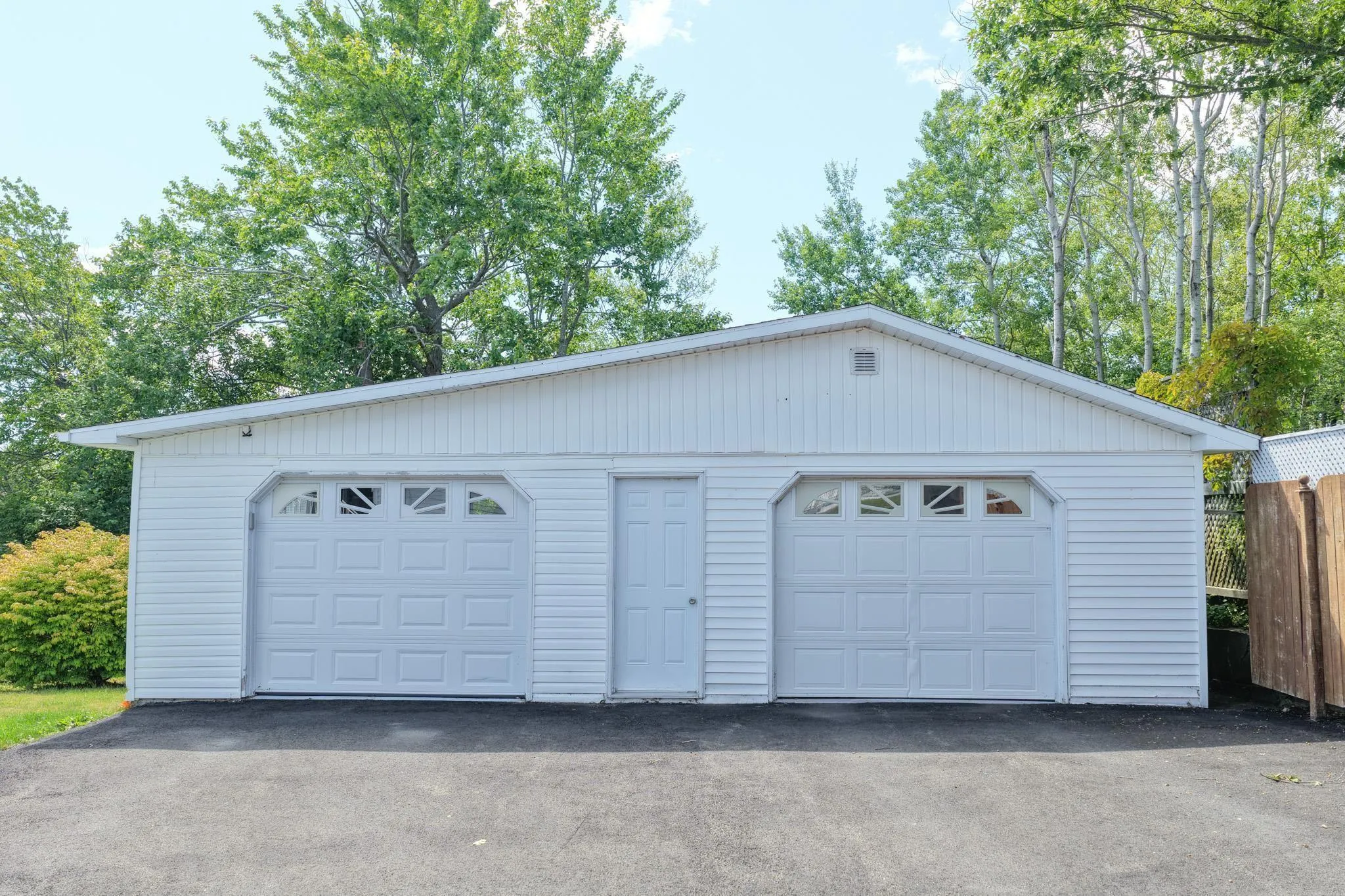 155 Leeside Drive, Coxheath, NS B1R 1S5, 1 Bedroom Bedrooms, ,Residential Income,For Sale,Leeside,202522734
