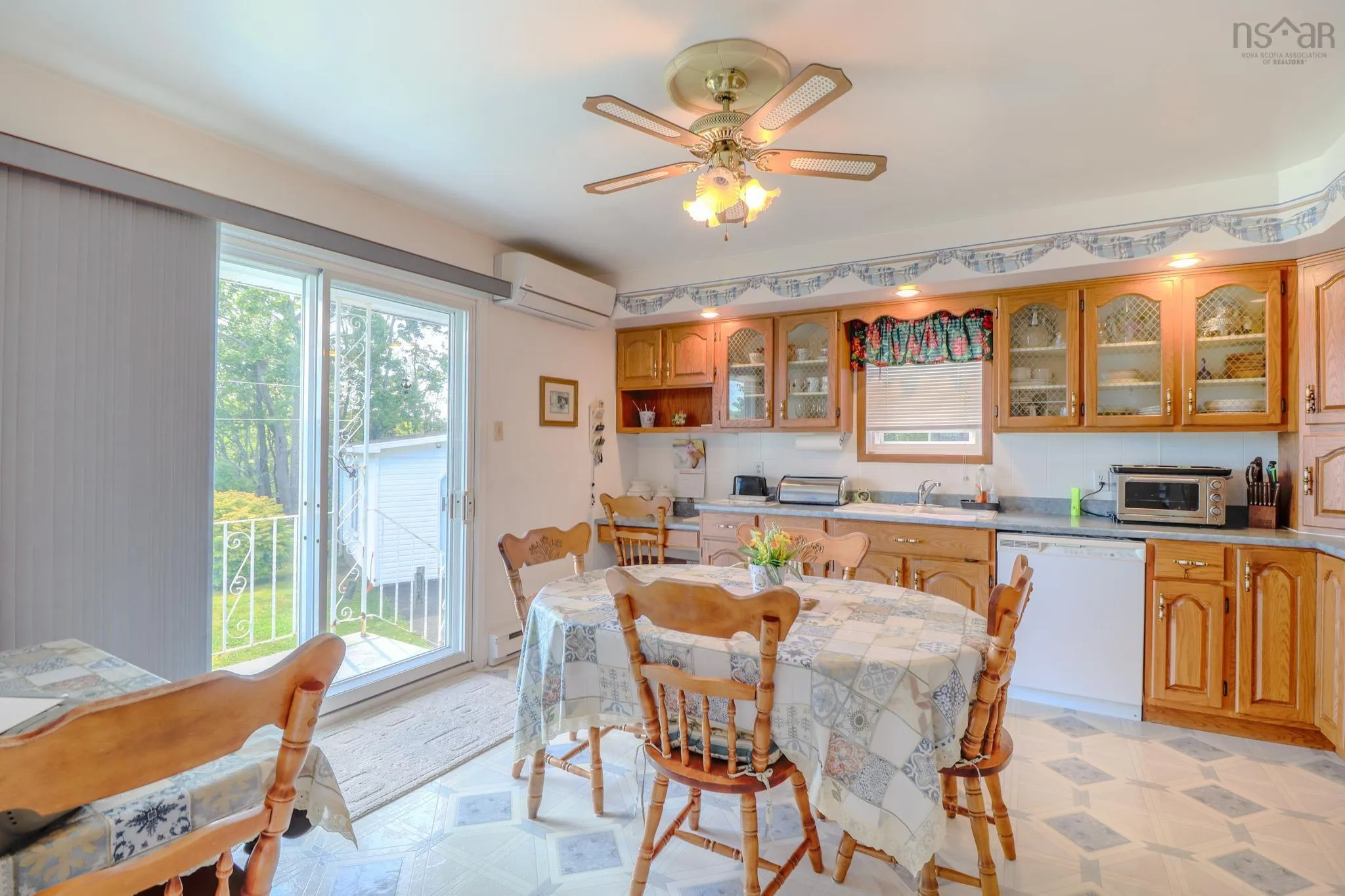 155 Leeside Drive, Coxheath, NS B1R 1S5, 1 Bedroom Bedrooms, ,Residential Income,For Sale,Leeside,202522734