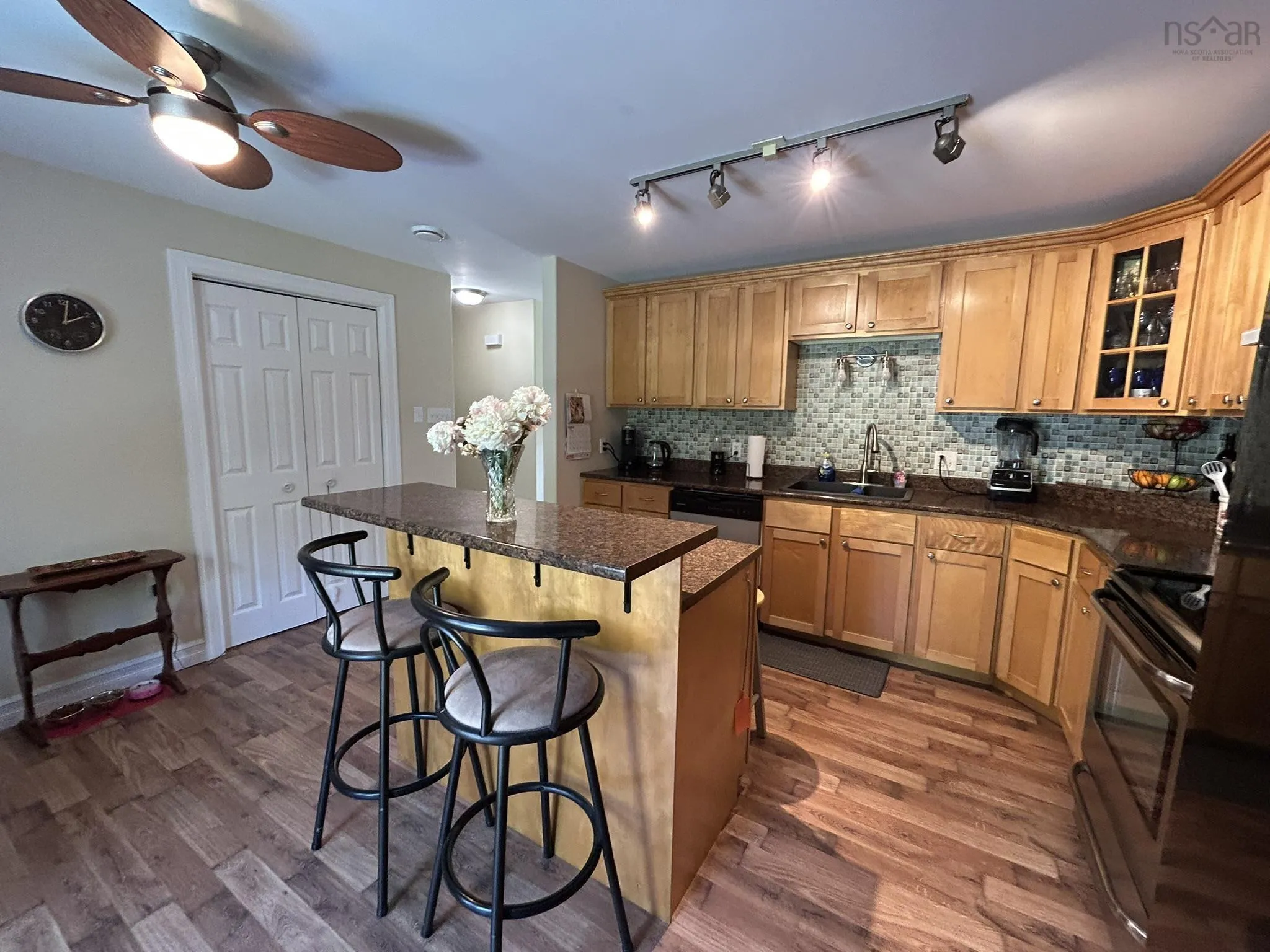 13697 Highway 1, Hants Border, NS B0P 1P0, 3 Bedrooms Bedrooms, ,2 BathroomsBathrooms,Residential,For Sale,Highway 1,202516875