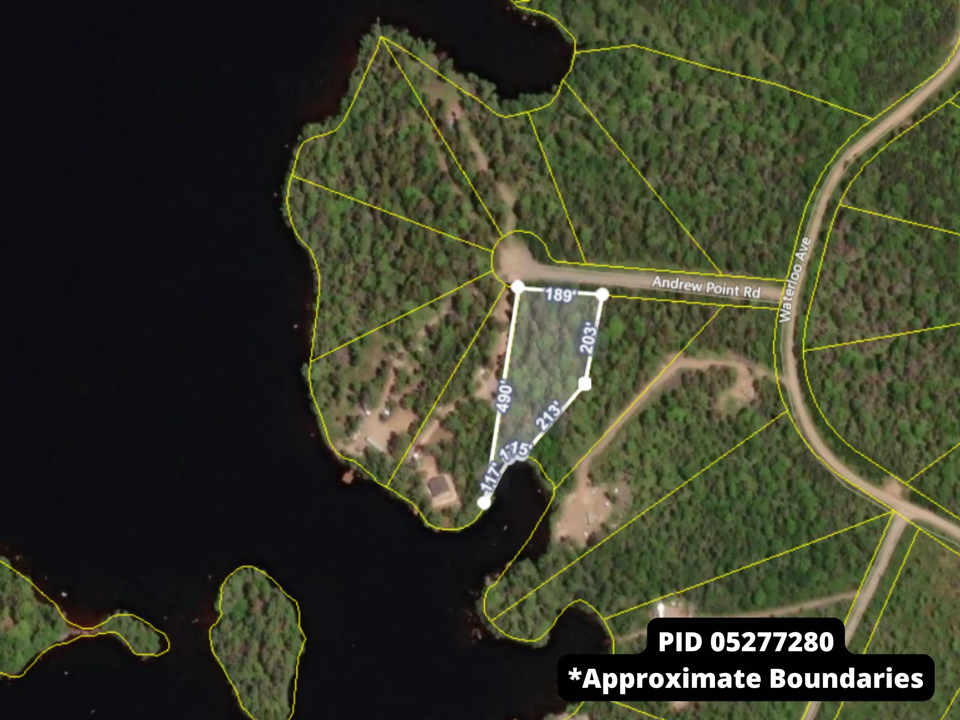 37 Andrew Point Road, Waterloo Lake, NS B0S 1P0, 2 Bedrooms Bedrooms, ,1 BathroomBathrooms,Residential,For Sale,Andrew Point,202519975