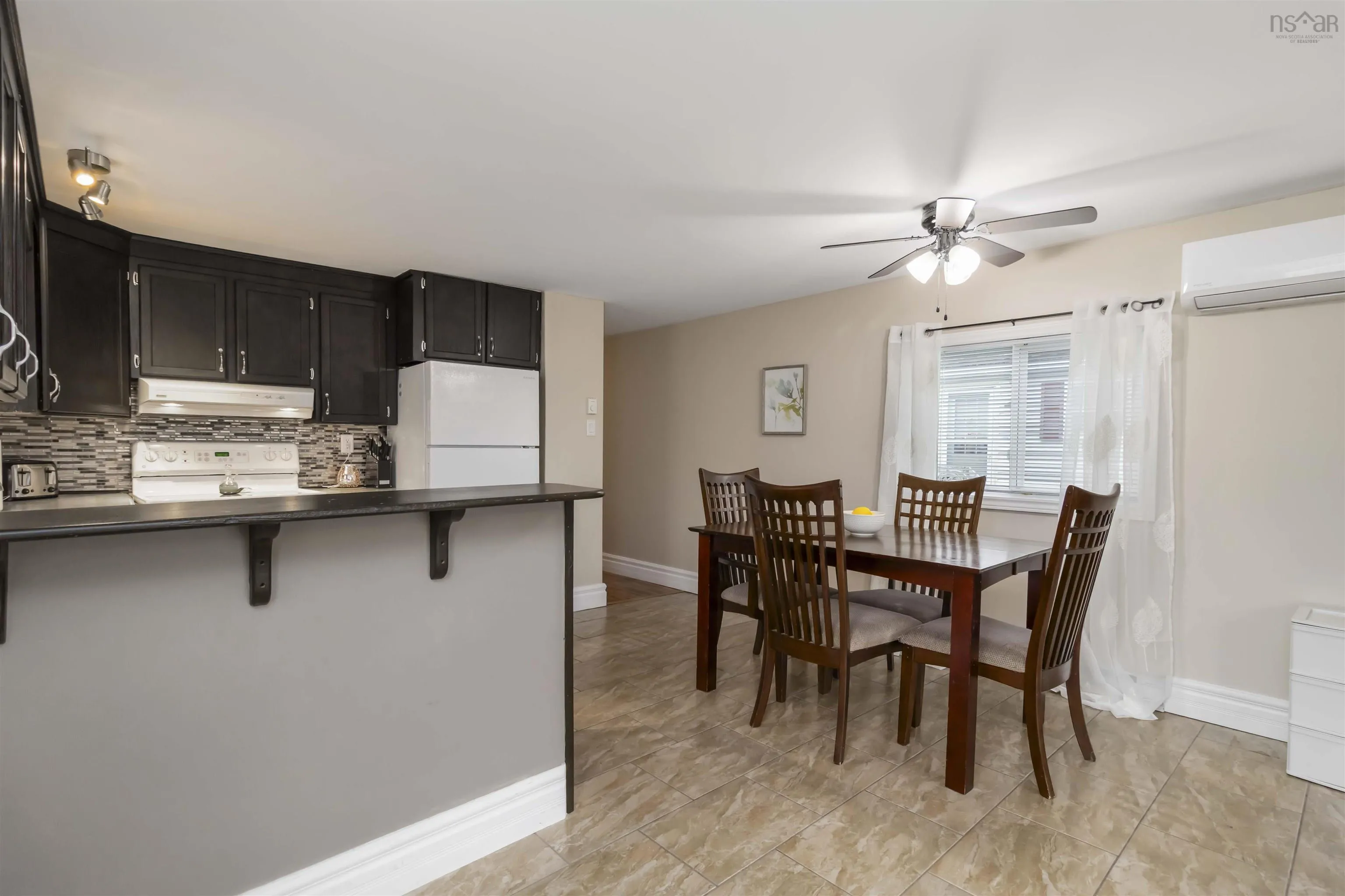 18 Happy Drive, Lake Echo, NS B3E 1C4, 2 Bedrooms Bedrooms, ,1 BathroomBathrooms,Residential,For Sale,Happy,202511740