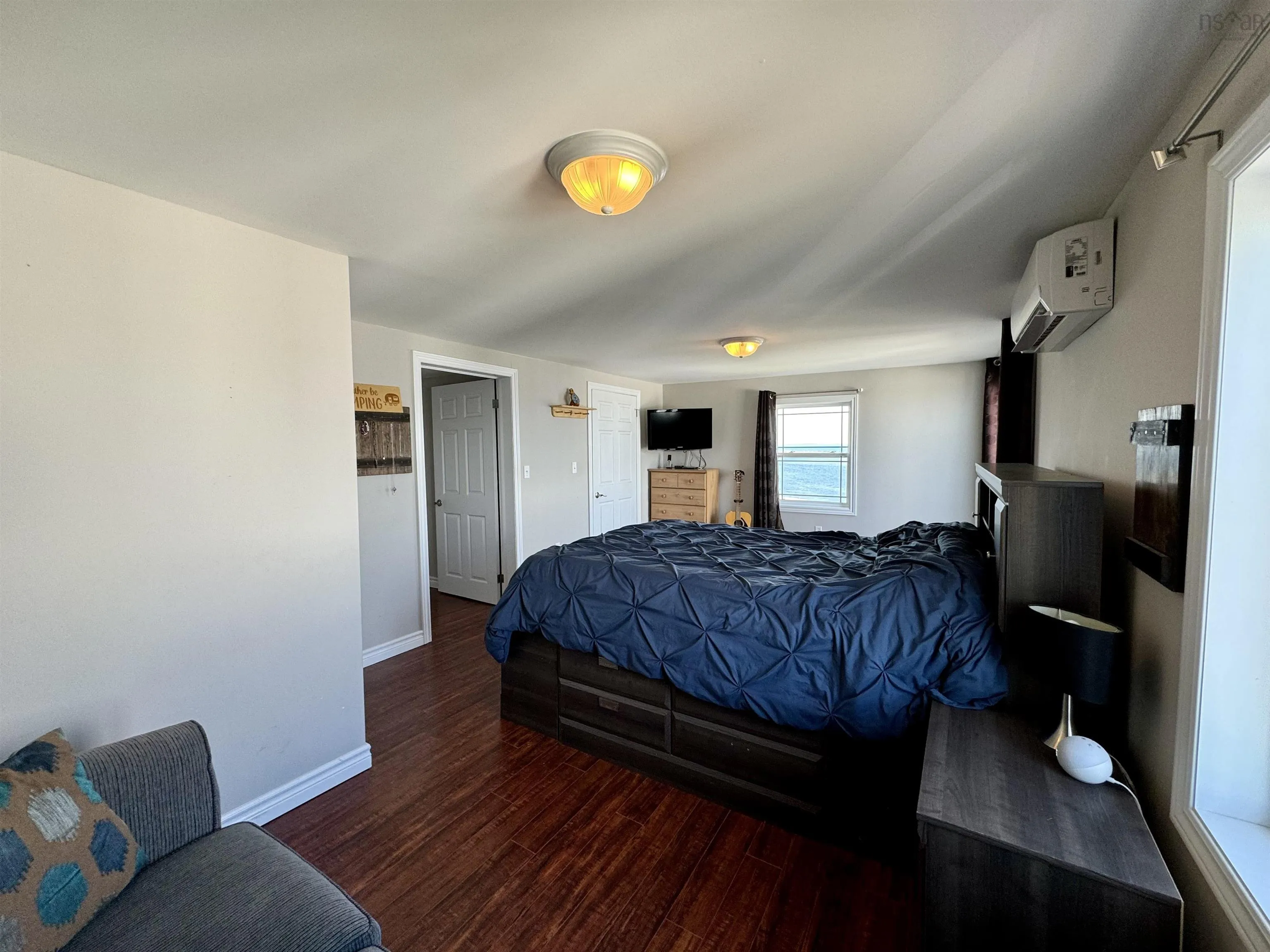 276 Southside Petit De Grat Road, Alderney Point, NS B0E 2L0, 3 Bedrooms Bedrooms, ,2 BathroomsBathrooms,Residential,For Sale,Southside Petit De Grat,202519193