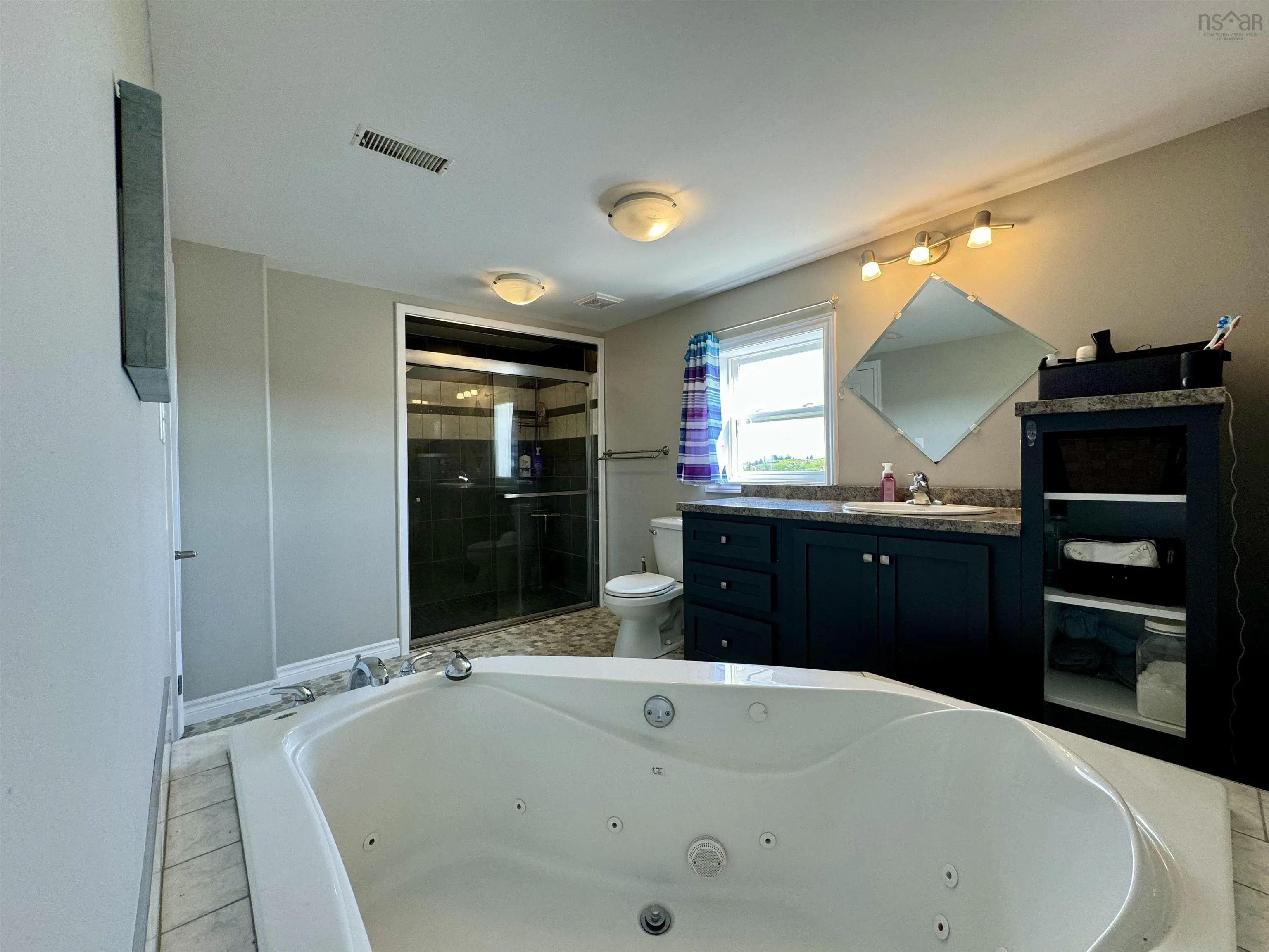 276 Southside Petit De Grat Road, Alderney Point, NS B0E 2L0, 3 Bedrooms Bedrooms, ,2 BathroomsBathrooms,Residential,For Sale,Southside Petit De Grat,202519193