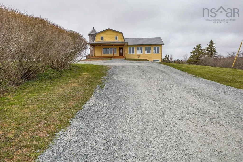 19384 Highway 2, Fort Ellis Ns B0n 2j0, 4 Bedrooms Bedrooms, ,3 BathroomsBathrooms,Residential,For Sale,Highway 2,202409177