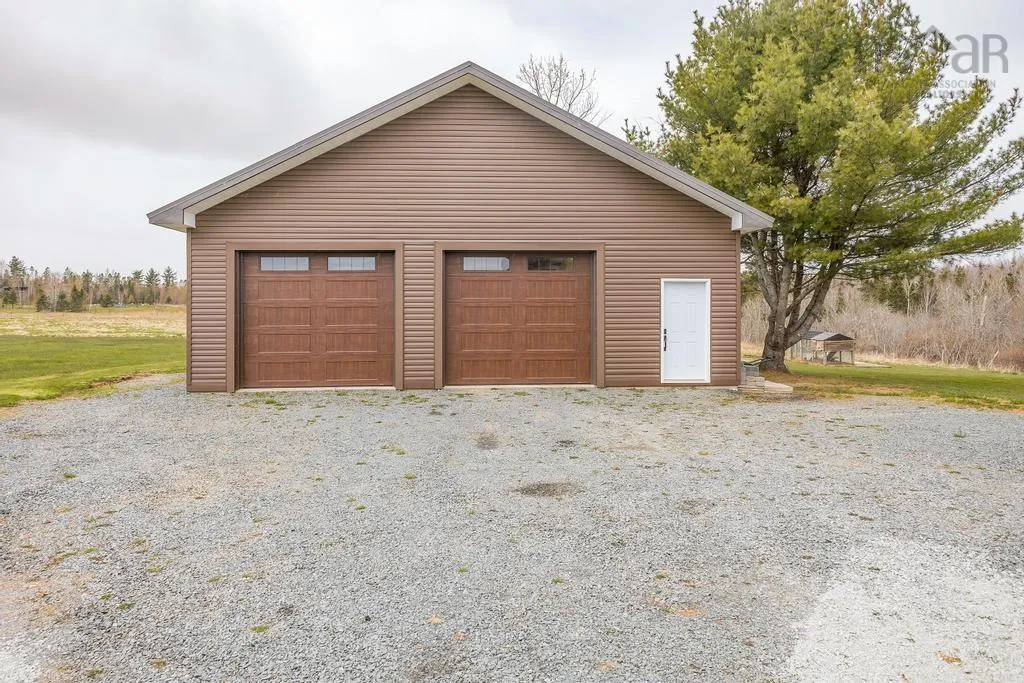 19384 Highway 2, Fort Ellis Ns B0n 2j0, 4 Bedrooms Bedrooms, ,3 BathroomsBathrooms,Residential,For Sale,Highway 2,202409177