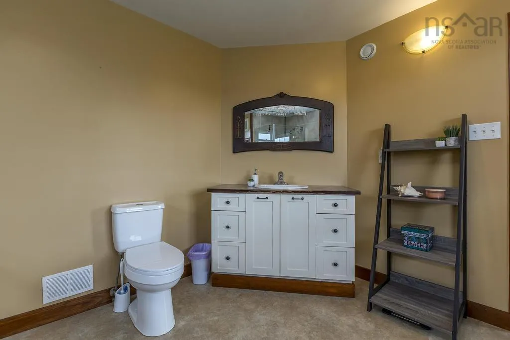 19384 Highway 2, Fort Ellis Ns B0n 2j0, 4 Bedrooms Bedrooms, ,3 BathroomsBathrooms,Residential,For Sale,Highway 2,202409177