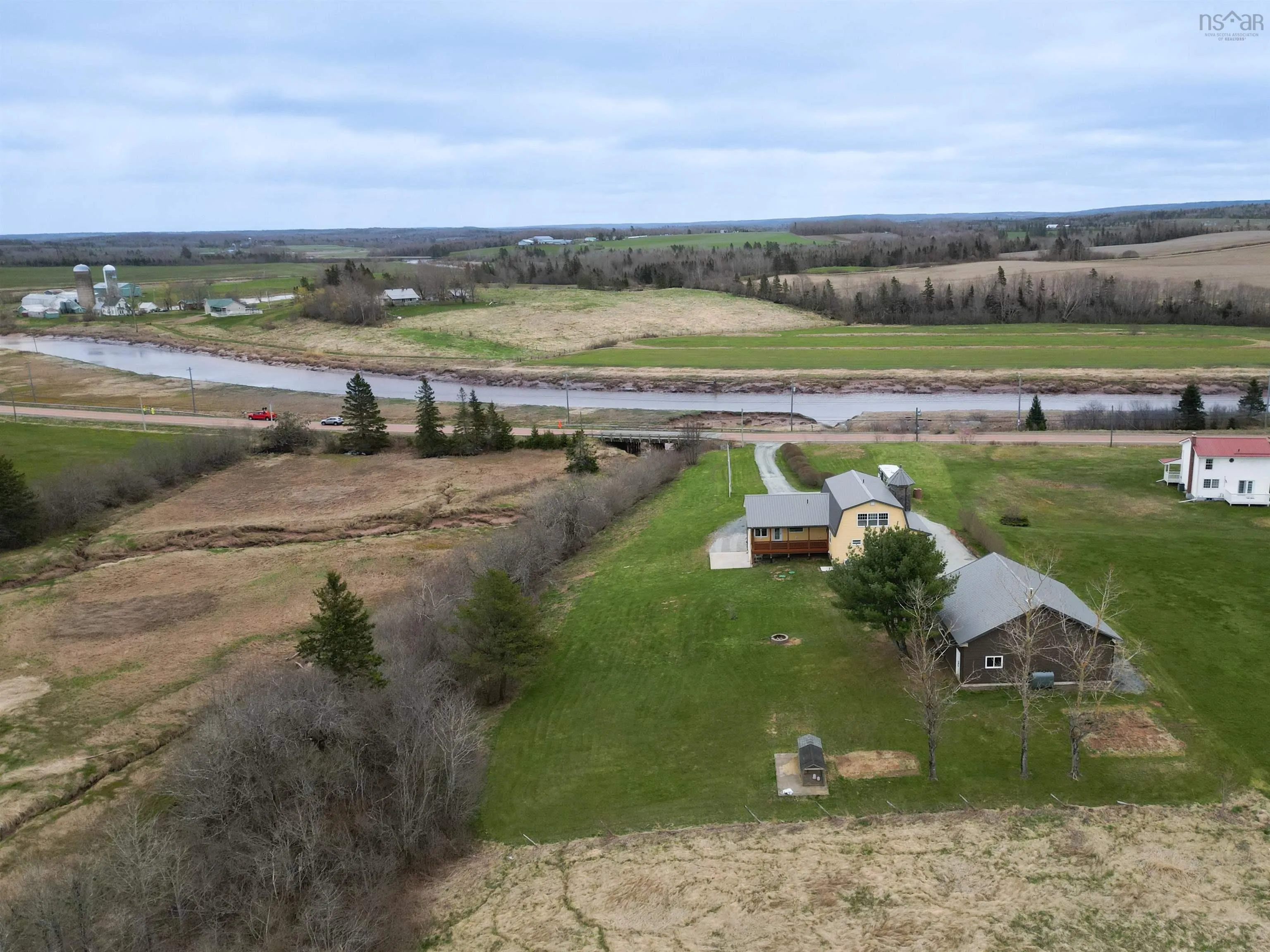 19384 Highway 2, Fort Ellis Ns B0n 2j0, 4 Bedrooms Bedrooms, ,3 BathroomsBathrooms,Residential,For Sale,Highway 2,202409177