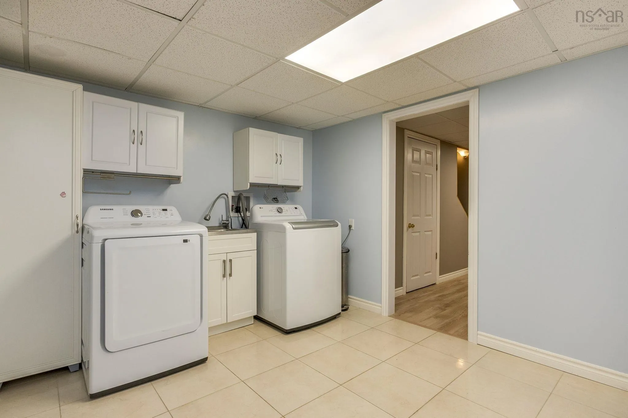 1073 Whittington Drive, Greenwood, NS B0P 1R0, 3 Bedrooms Bedrooms, ,2 BathroomsBathrooms,Residential,For Sale,Whittington,202523651