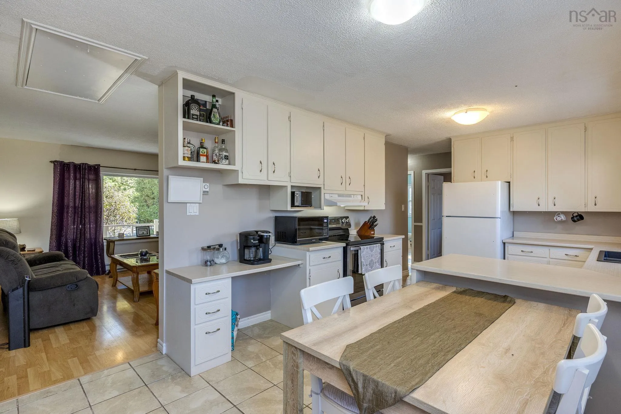 1073 Whittington Drive, Greenwood, NS B0P 1R0, 3 Bedrooms Bedrooms, ,2 BathroomsBathrooms,Residential,For Sale,Whittington,202523651