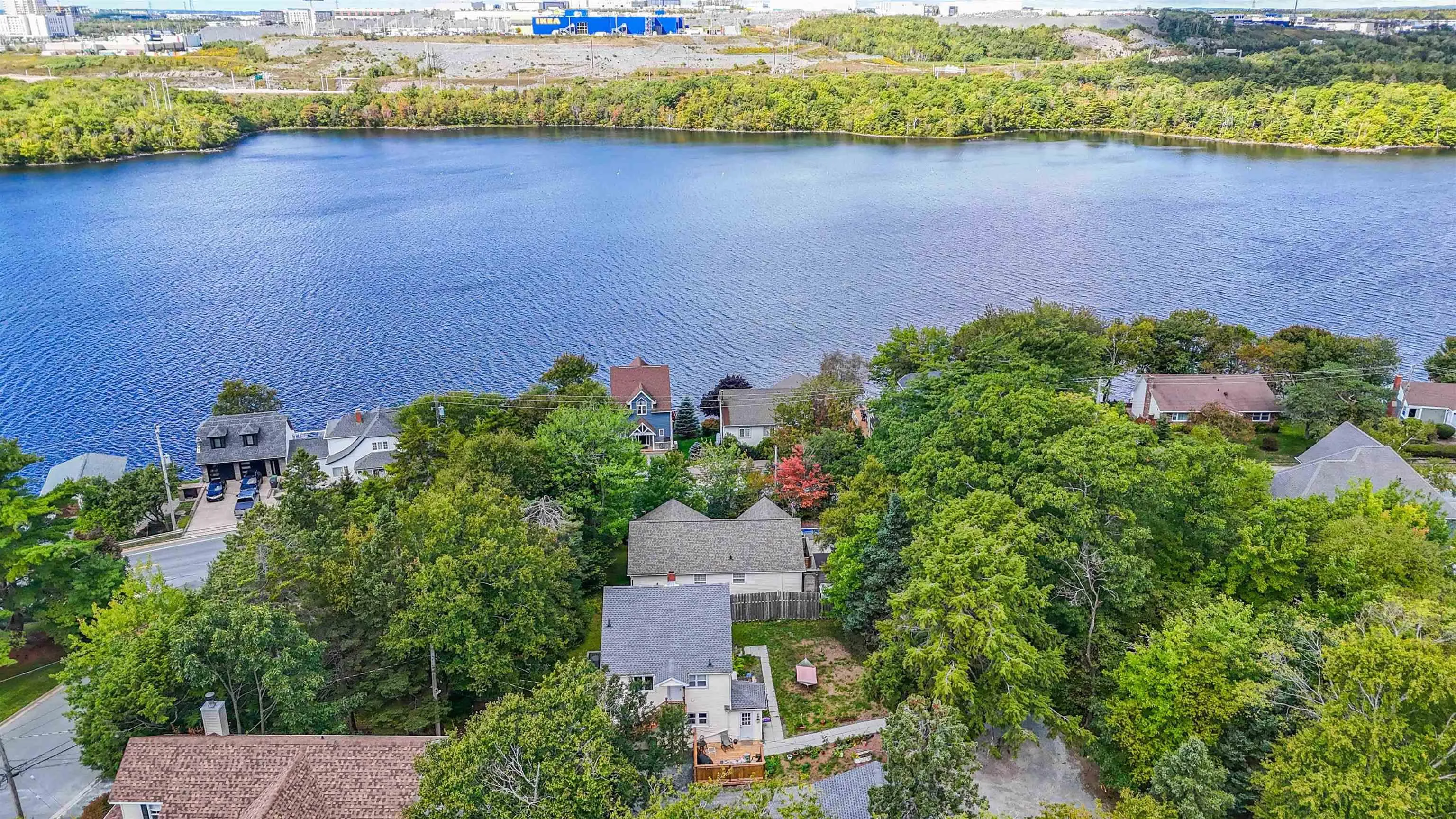 4 & 6 Hemlock Street, Dartmouth, NS B2X 3T3, 6 Bedrooms Bedrooms, ,2 BathroomsBathrooms,Residential,For Sale,Hemlock,202523721