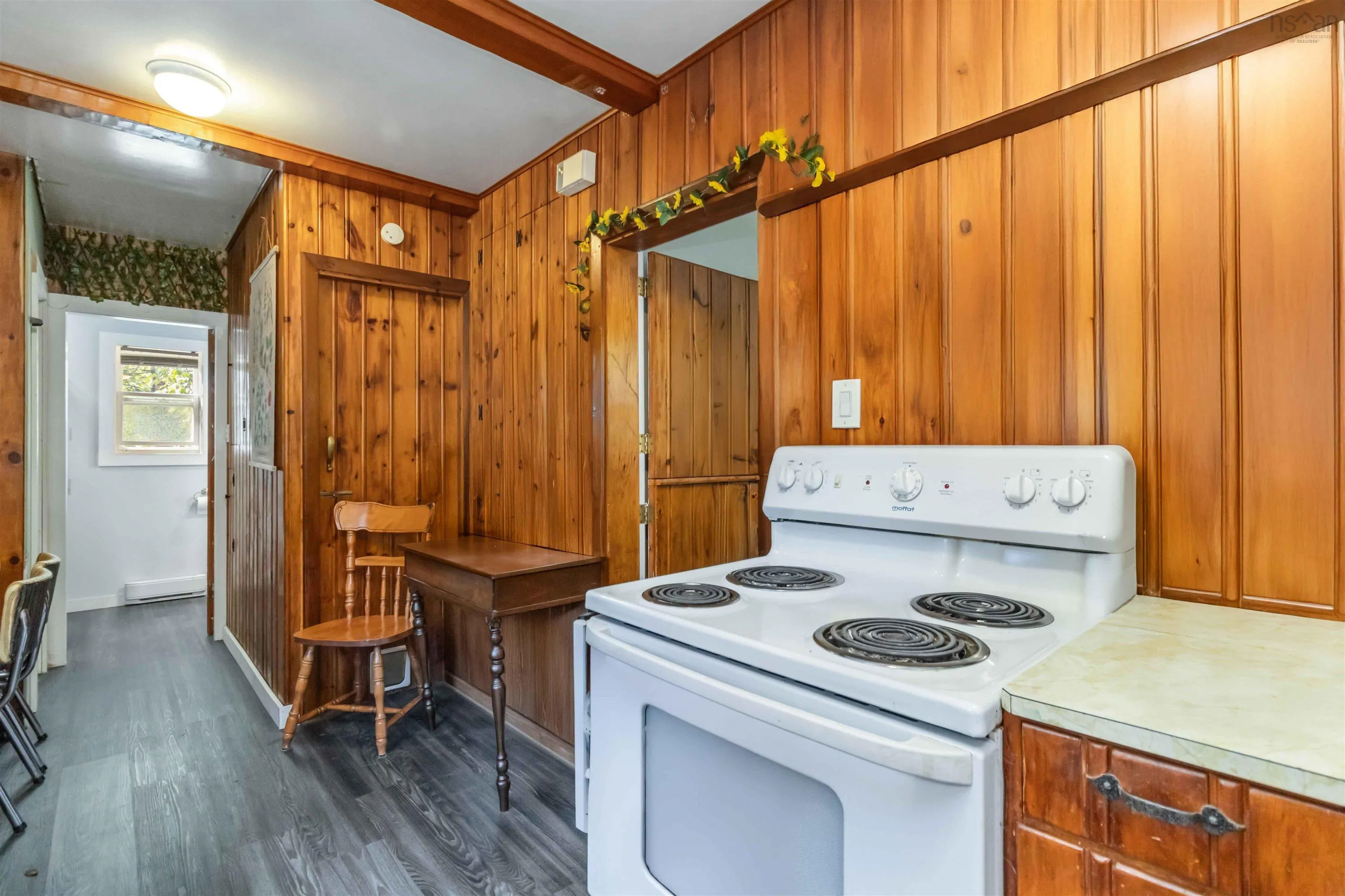 4 & 6 Hemlock Street, Dartmouth, NS B2X 3T3, 6 Bedrooms Bedrooms, ,2 BathroomsBathrooms,Residential,For Sale,Hemlock,202523721