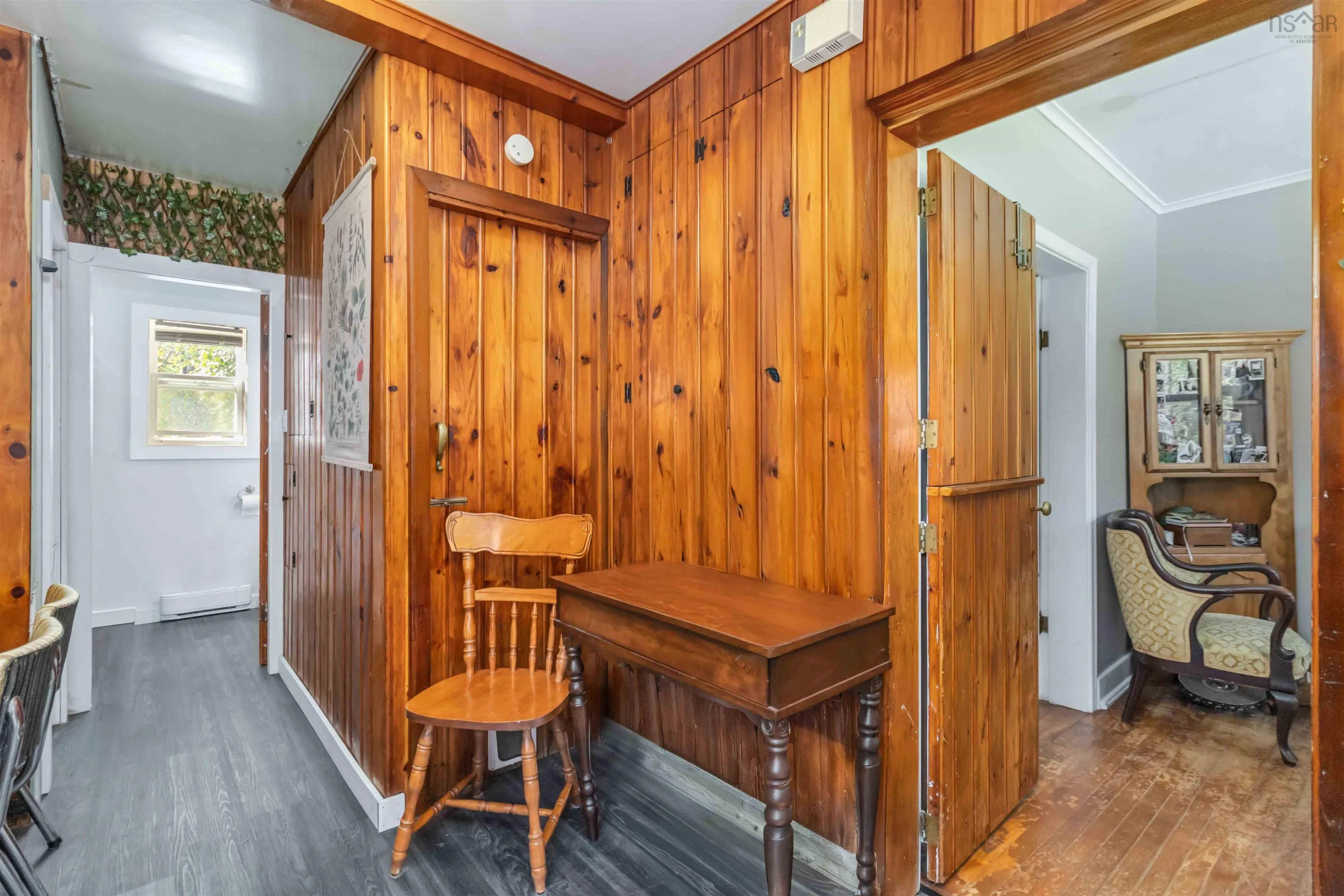 4 & 6 Hemlock Street, Dartmouth, NS B2X 3T3, 6 Bedrooms Bedrooms, ,2 BathroomsBathrooms,Residential,For Sale,Hemlock,202523721