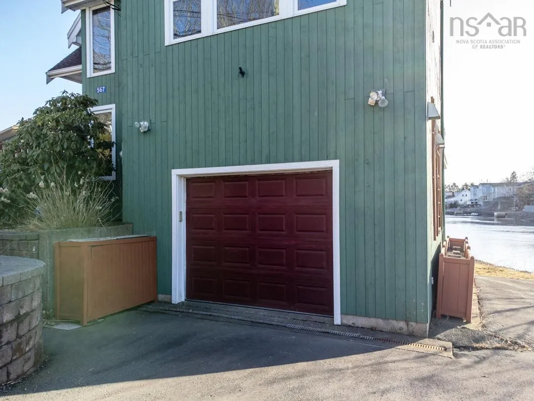 567 Shore Drive, Bedford, NS B4A 2C7, 3 Bedrooms Bedrooms, ,3 BathroomsBathrooms,Residential,For Sale,Shore,202523527
