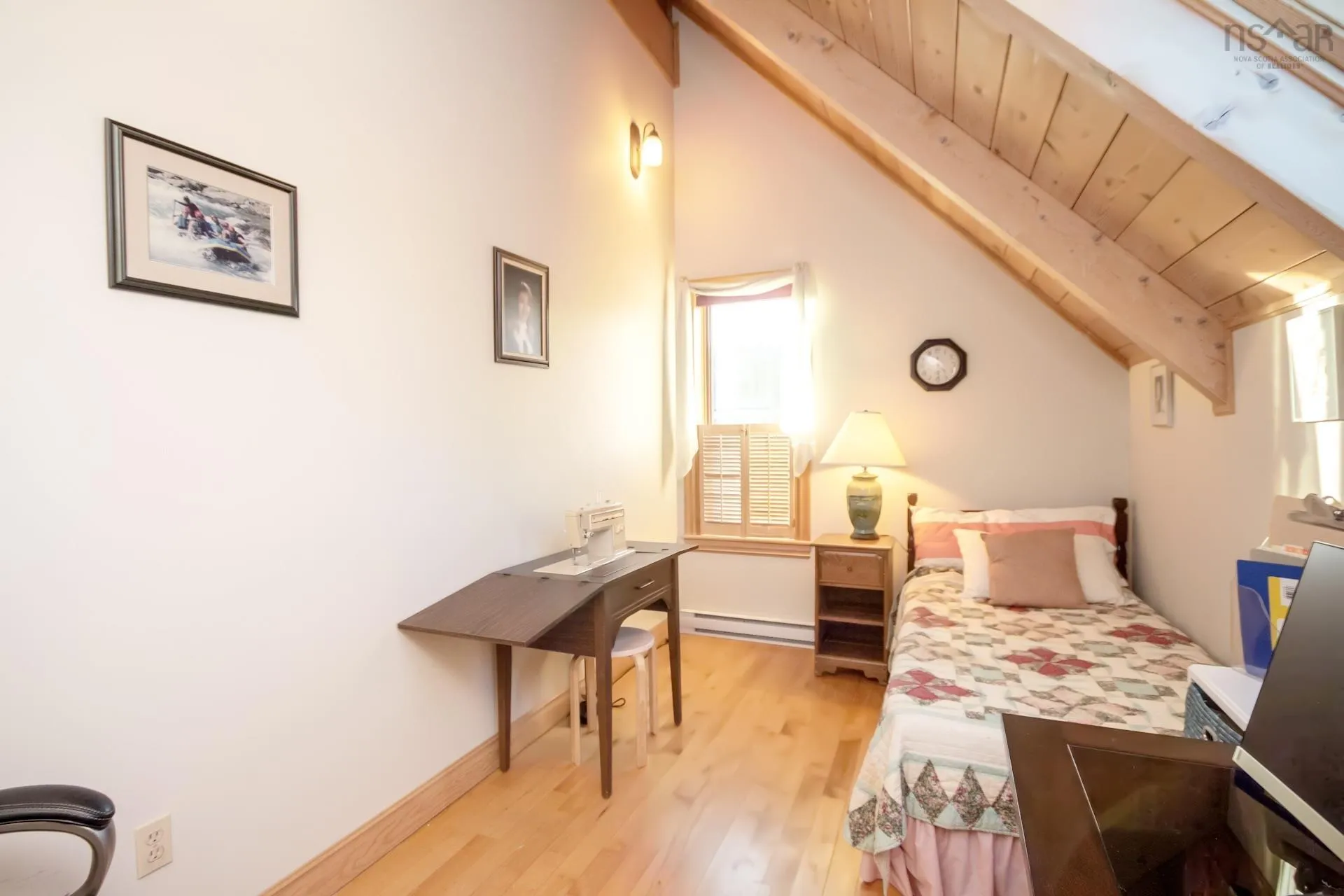 567 Shore Drive, Bedford, NS B4A 2C7, 3 Bedrooms Bedrooms, ,3 BathroomsBathrooms,Residential,For Sale,Shore,202523527