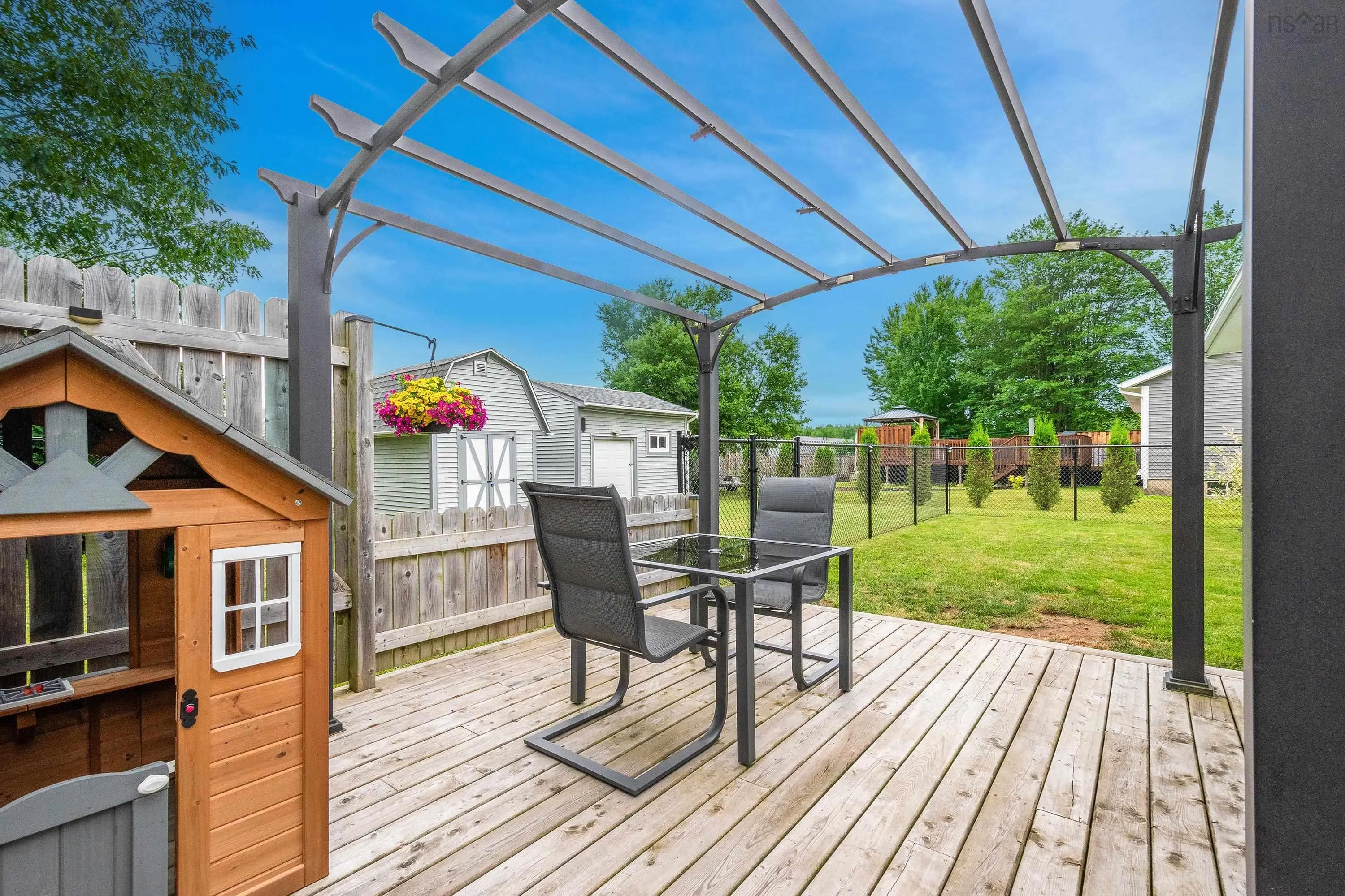 10 Bezanson Drive Drive, Berwick, NS B0P 1E0, 3 Bedrooms Bedrooms, ,2 BathroomsBathrooms,Residential,For Sale,Bezanson,202517669