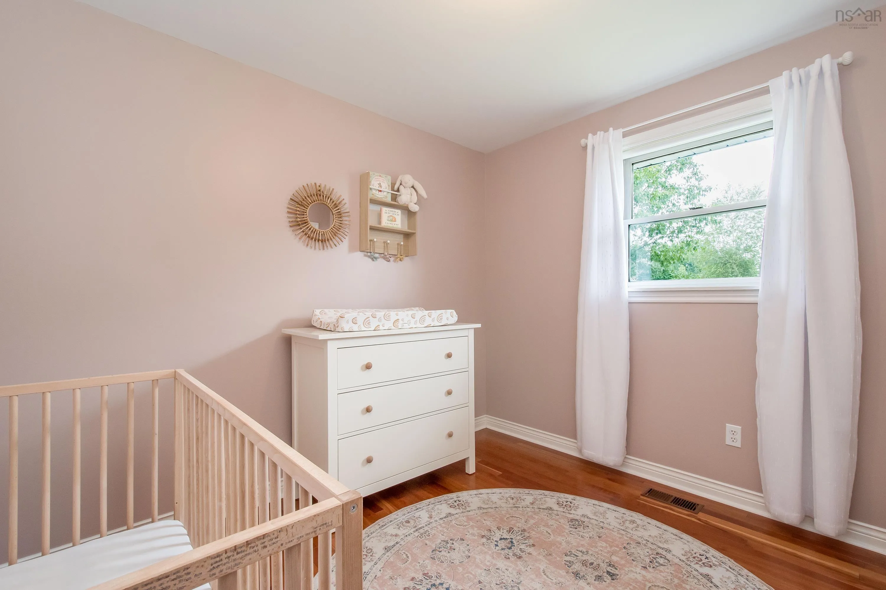 10 Bezanson Drive Drive, Berwick, NS B0P 1E0, 3 Bedrooms Bedrooms, ,2 BathroomsBathrooms,Residential,For Sale,Bezanson,202517669