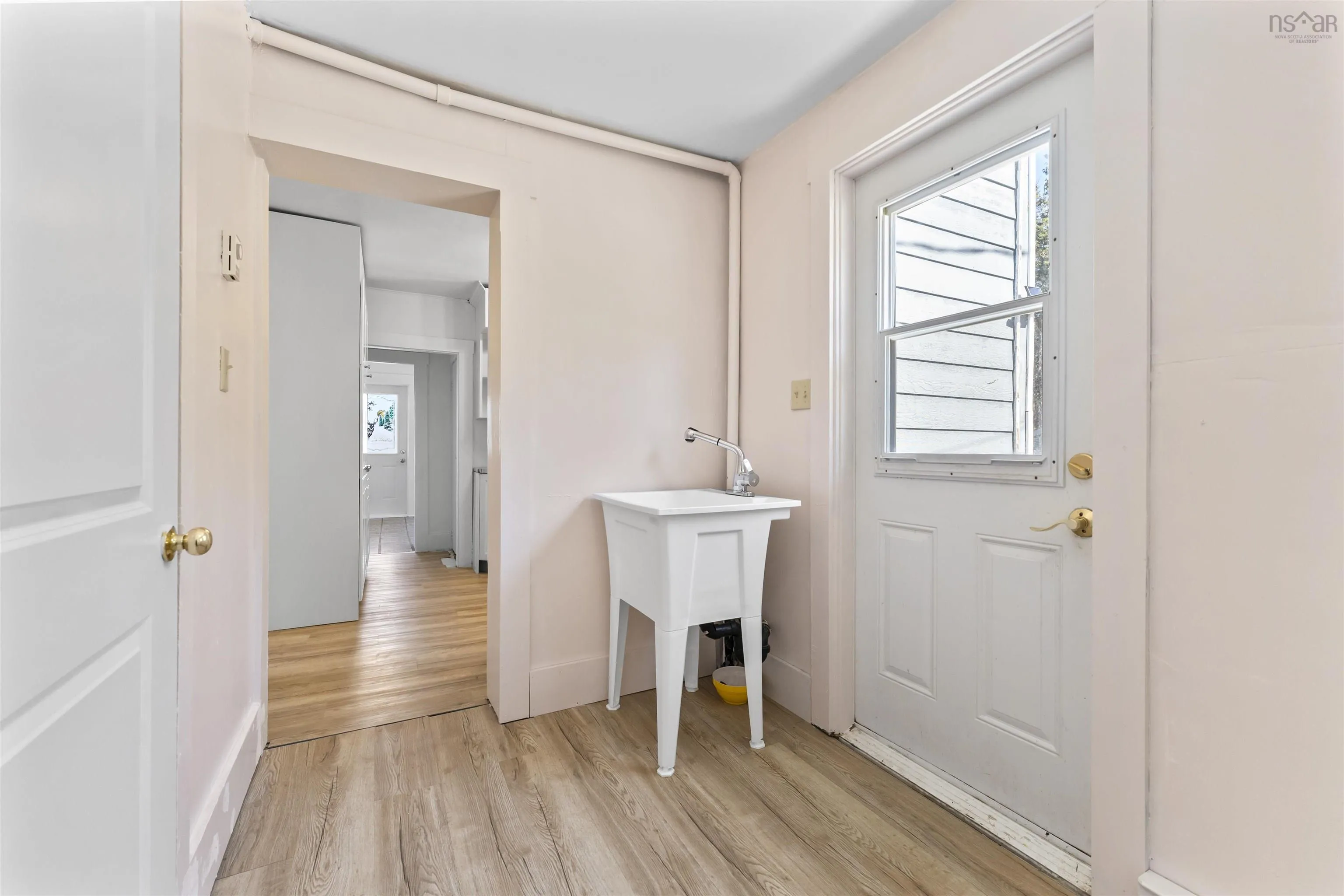 3400 Highway 3, East Chester, NS B0J 1J0, 2 Bedrooms Bedrooms, ,2 BathroomsBathrooms,Residential,For Sale,Highway 3,202511139