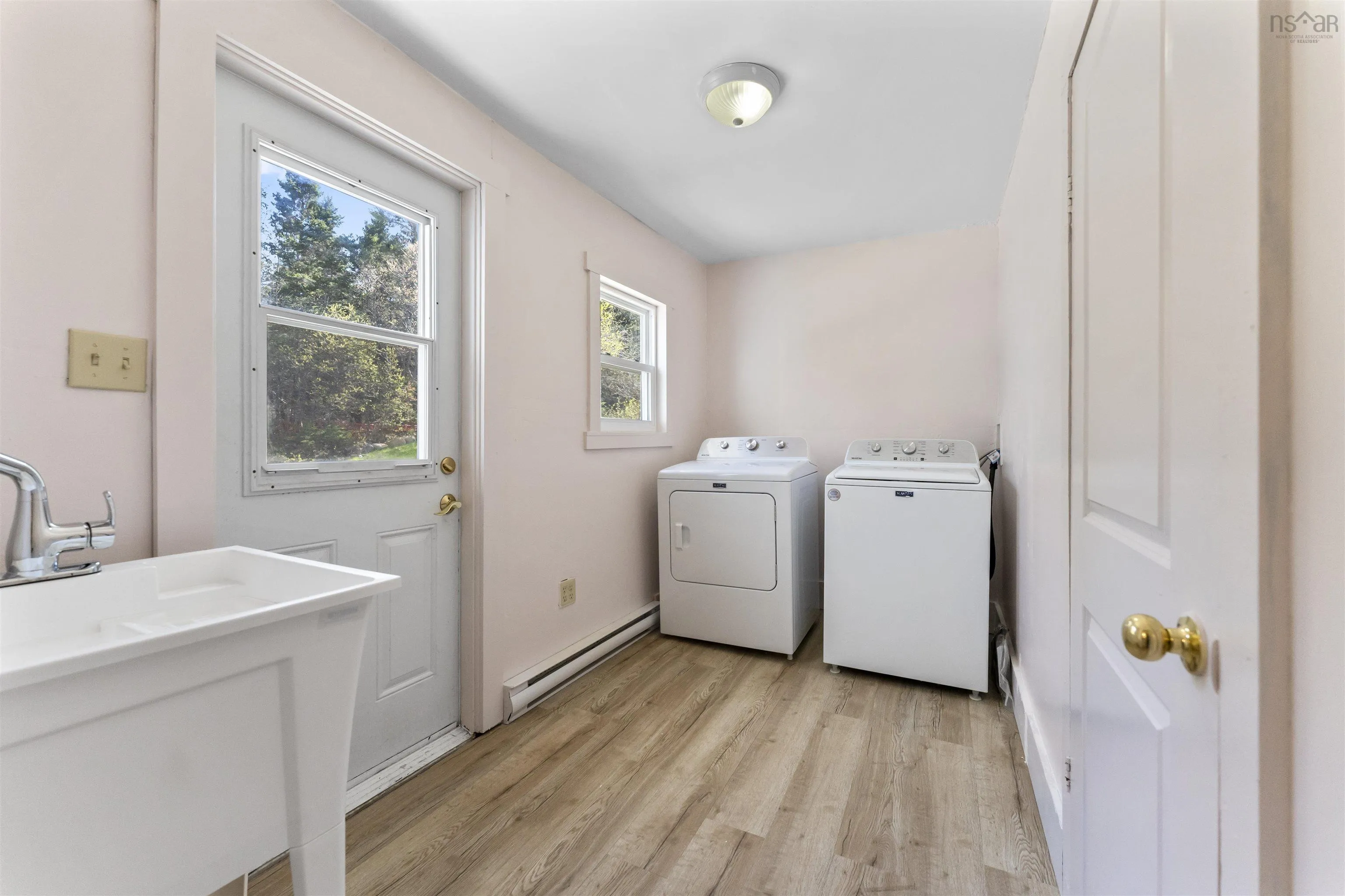 3400 Highway 3, East Chester, NS B0J 1J0, 2 Bedrooms Bedrooms, ,2 BathroomsBathrooms,Residential,For Sale,Highway 3,202511139