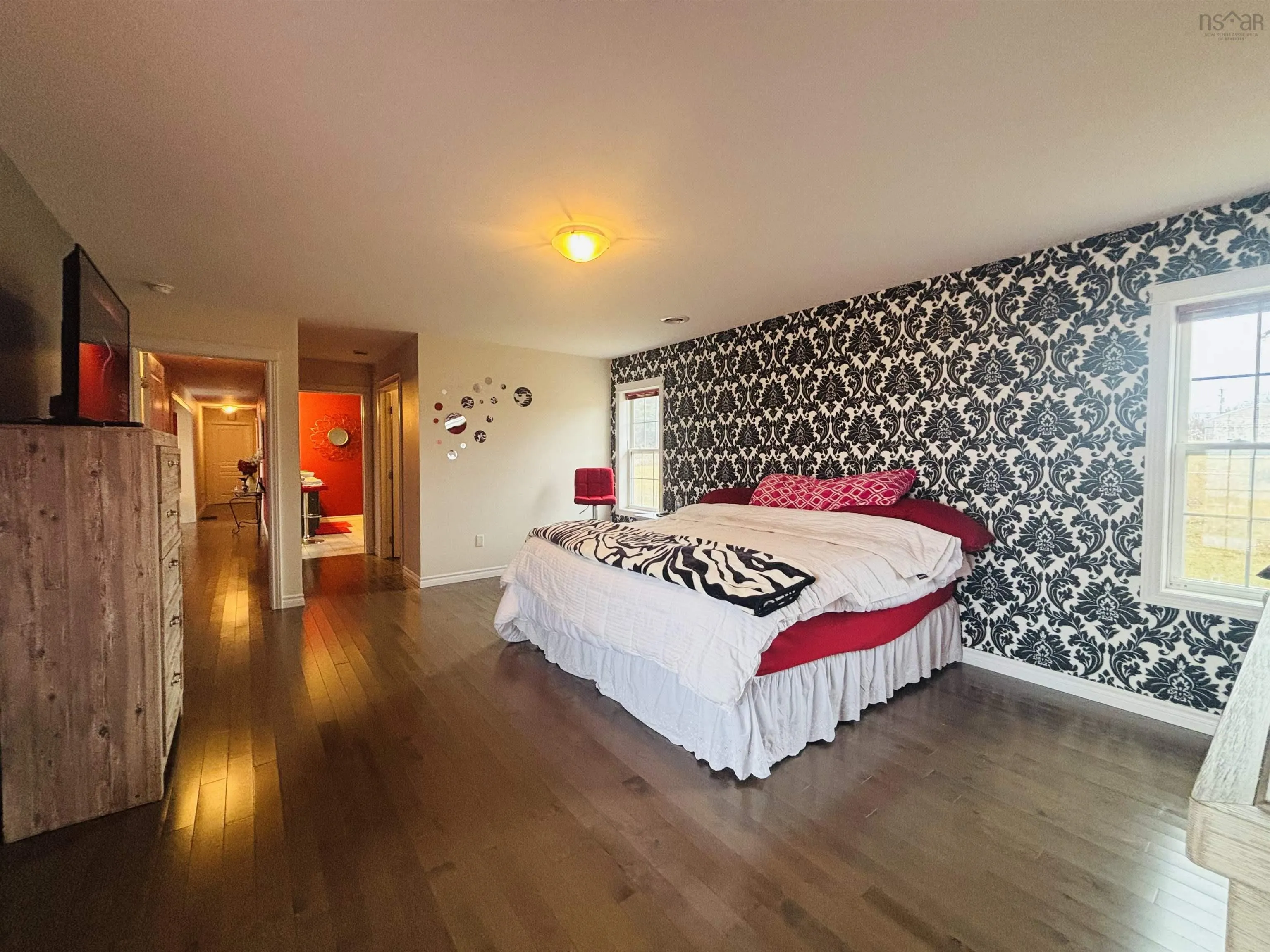 110 Browns Rd, New Victoria Ns B1h 4y8, 2 Bedrooms Bedrooms, ,3 BathroomsBathrooms,Residential,For Sale,Browns Rd,202506796