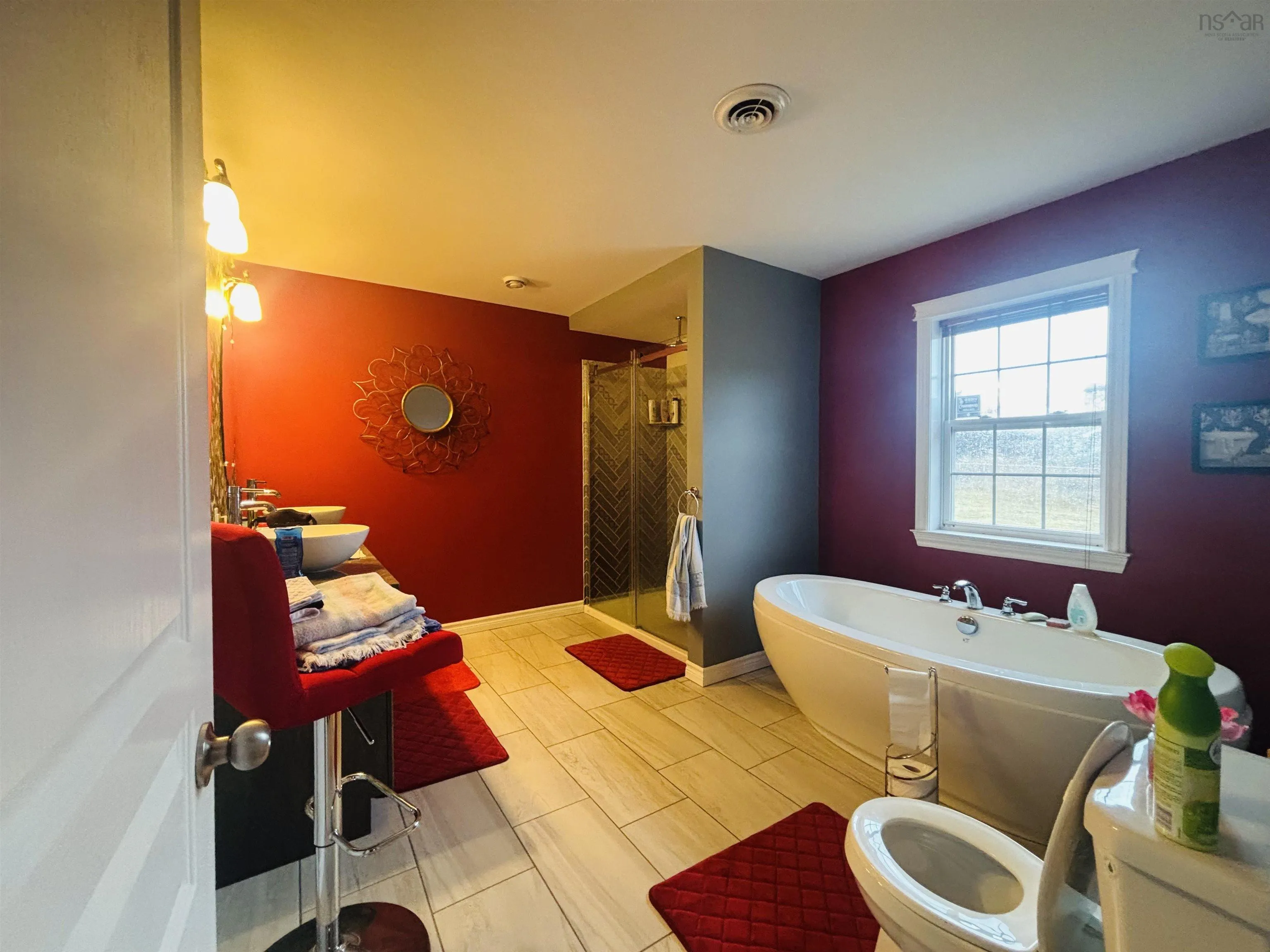 110 Browns Rd, New Victoria Ns B1h 4y8, 2 Bedrooms Bedrooms, ,3 BathroomsBathrooms,Residential,For Sale,Browns Rd,202506796