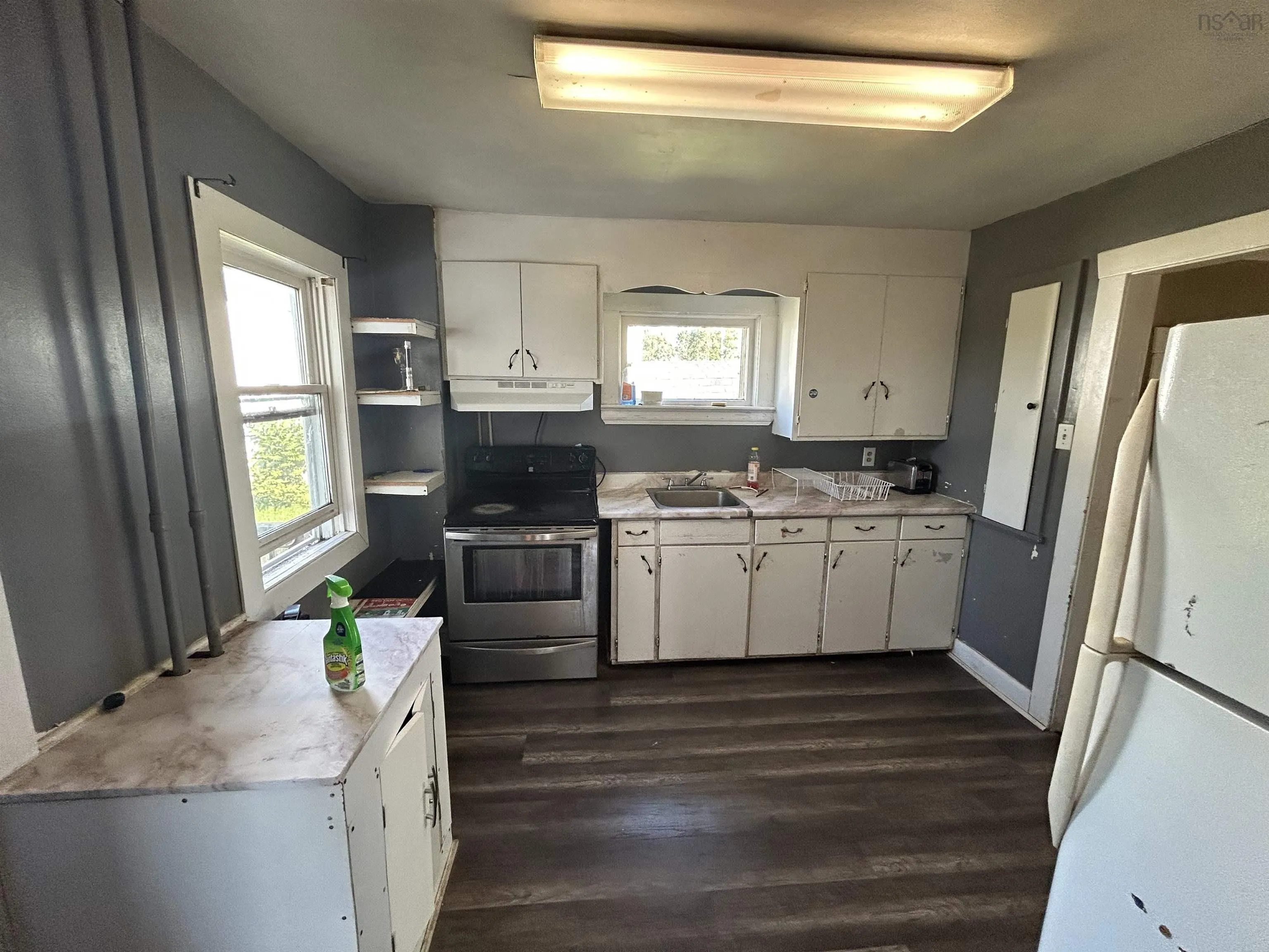 49 Richmond, Sydney, NS B1P 2V1, 3 Bedrooms Bedrooms, ,2 BathroomsBathrooms,Residential,For Sale,Richmond,202524802