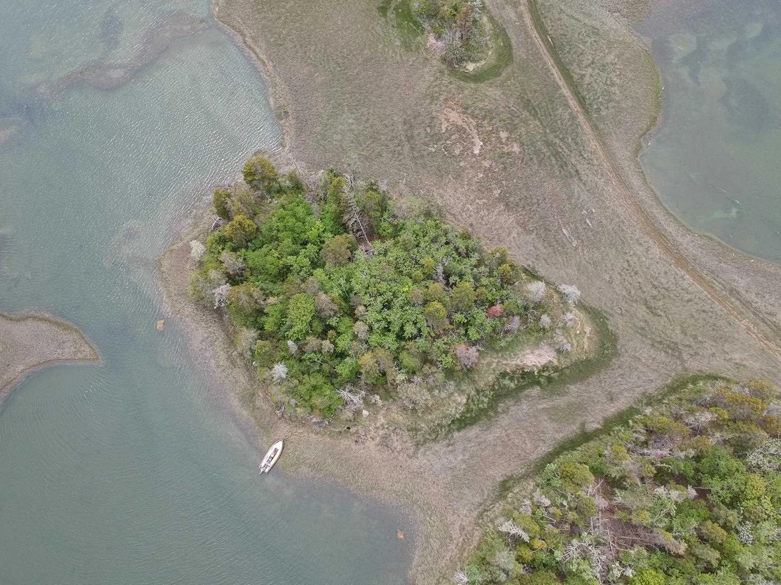 0 Le Petite Isle Island, Surettes Island Ns B0w 3m0, ,Land,For Sale,Le Petite Isle,202109666