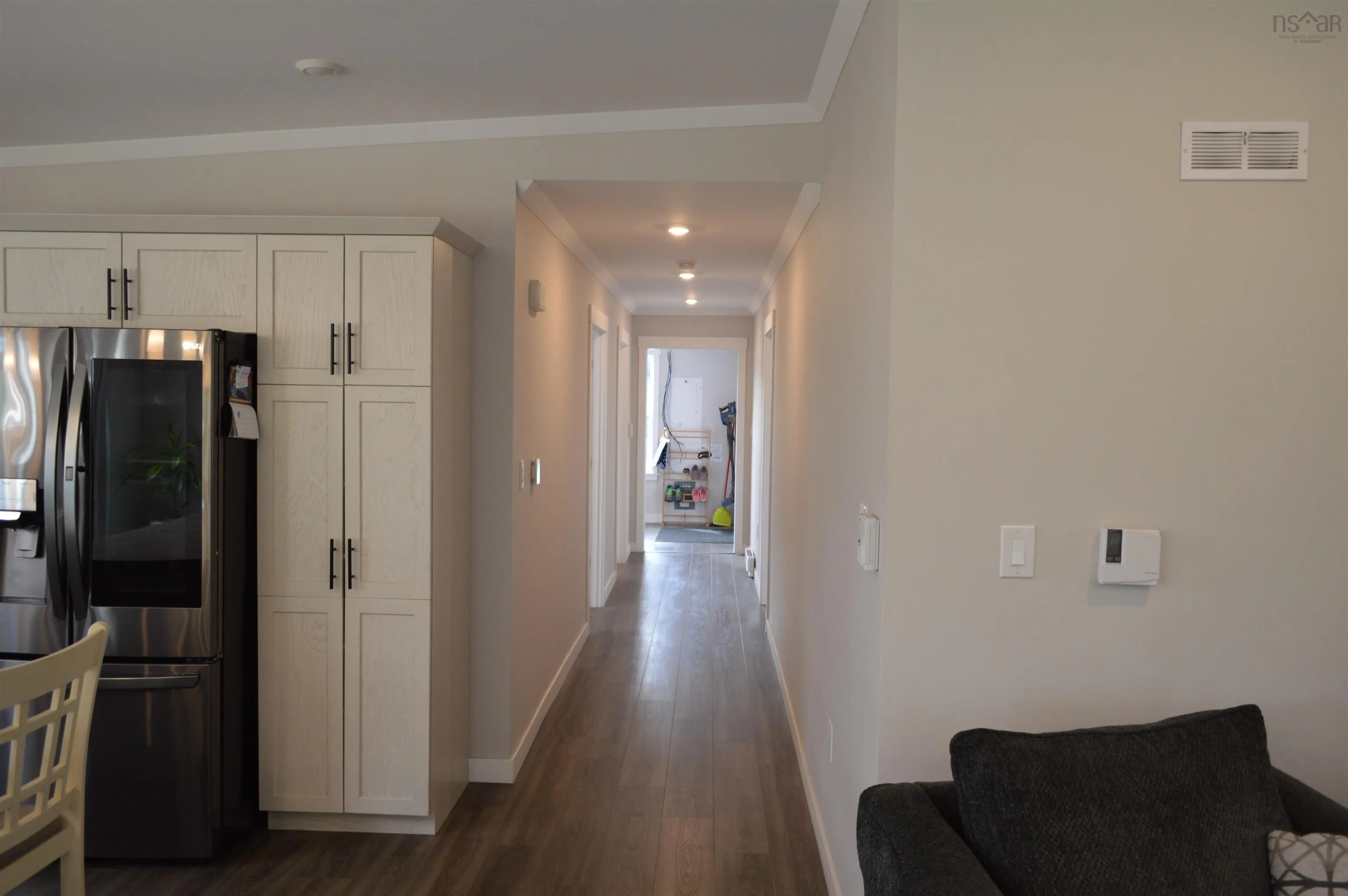25 Lakewood Drive, Brooklyn, NS B0N 2A0, 2 Bedrooms Bedrooms, ,2 BathroomsBathrooms,Residential,For Sale,Lakewood,202525613