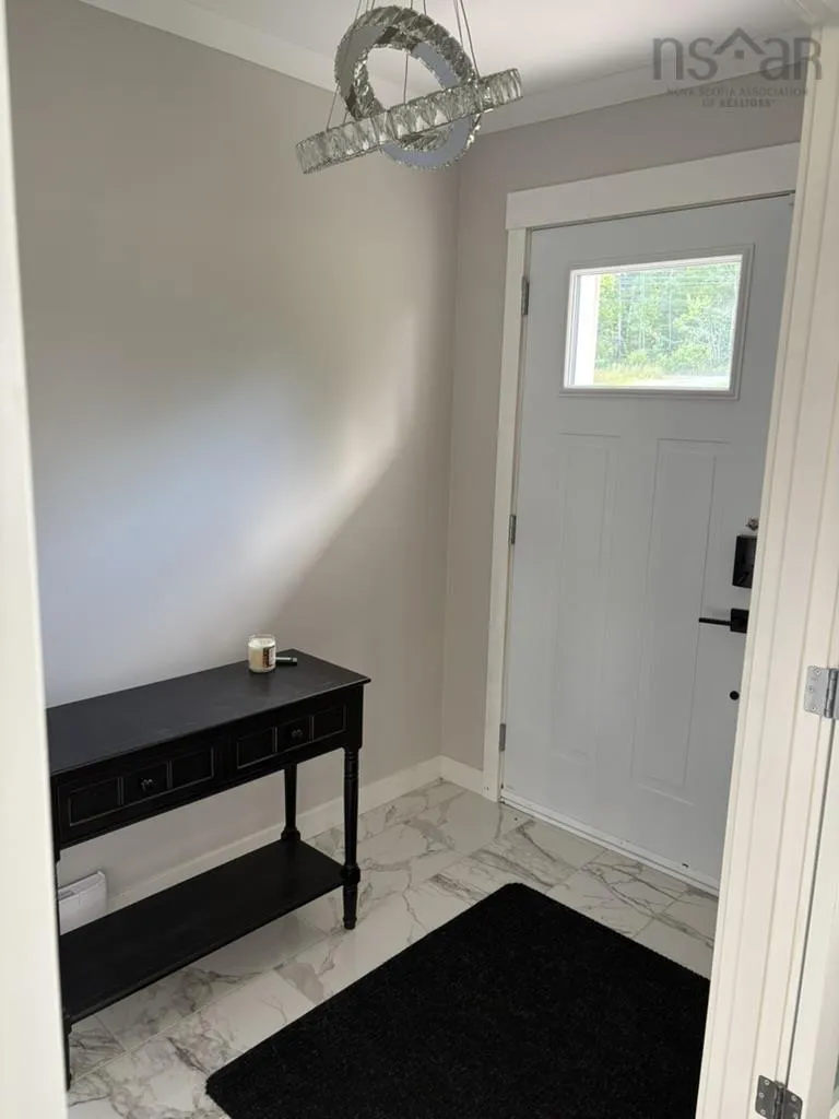 25 Lakewood Drive, Brooklyn, NS B0N 2A0, 2 Bedrooms Bedrooms, ,2 BathroomsBathrooms,Residential,For Sale,Lakewood,202525613