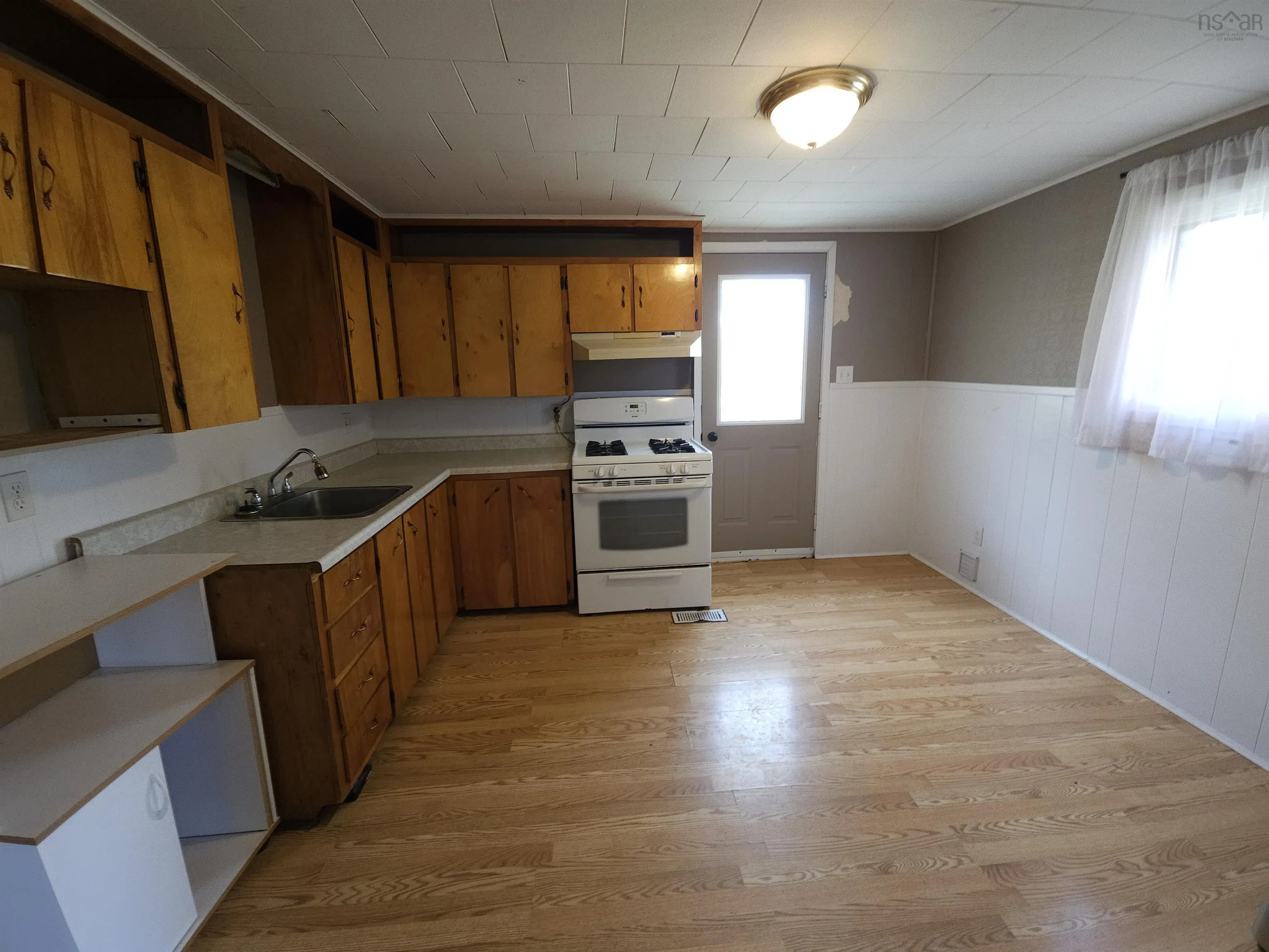 222 John Bell Road, Brookfield, NS B0N 1C0, 3 Bedrooms Bedrooms, ,Residential Income,For Sale,John Bell,202510899