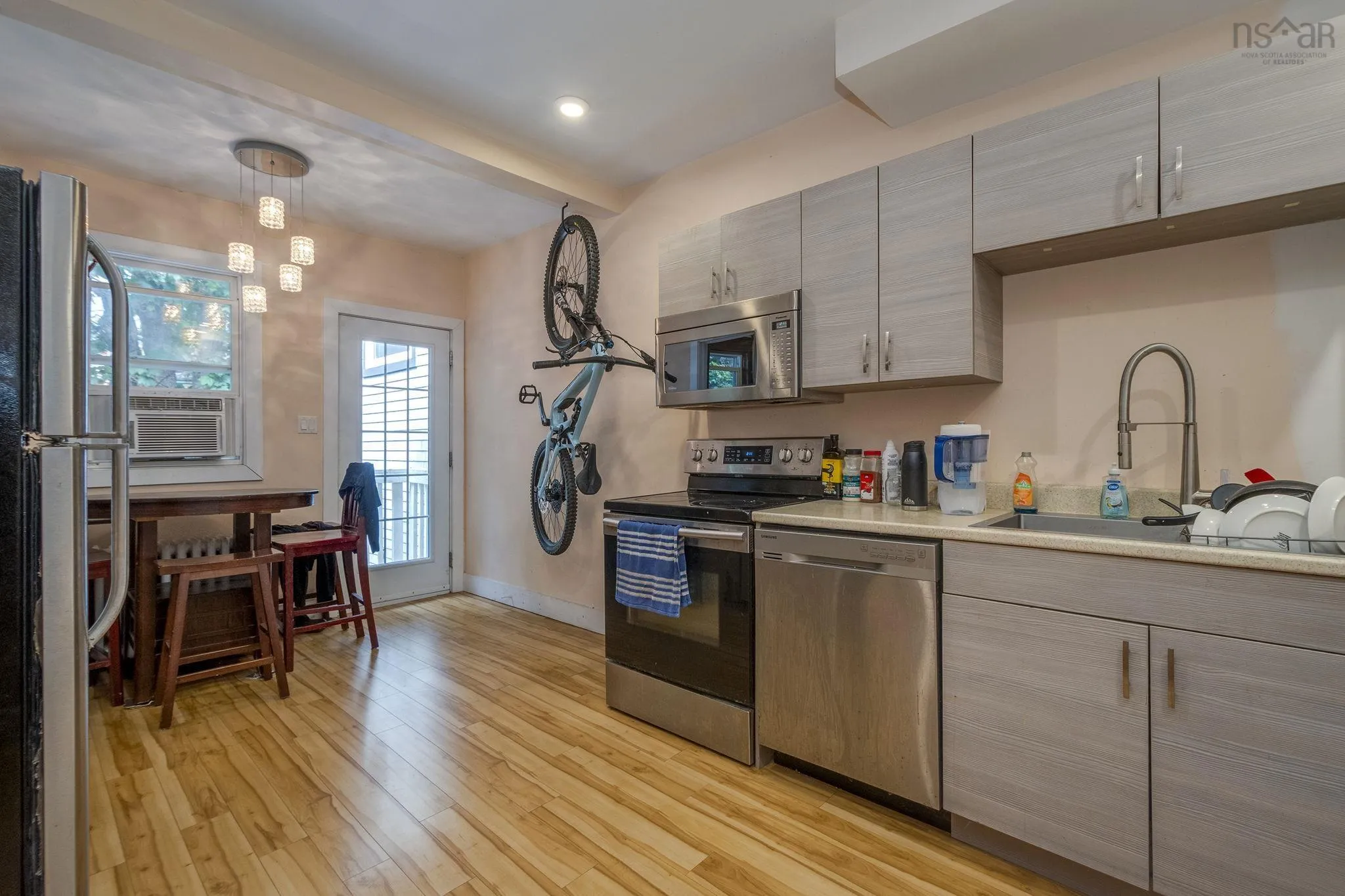 5231 Tobin Street, Halifax, NS B3J 1A4, 4 Bedrooms Bedrooms, ,Residential Income,For Sale,Tobin,202524771