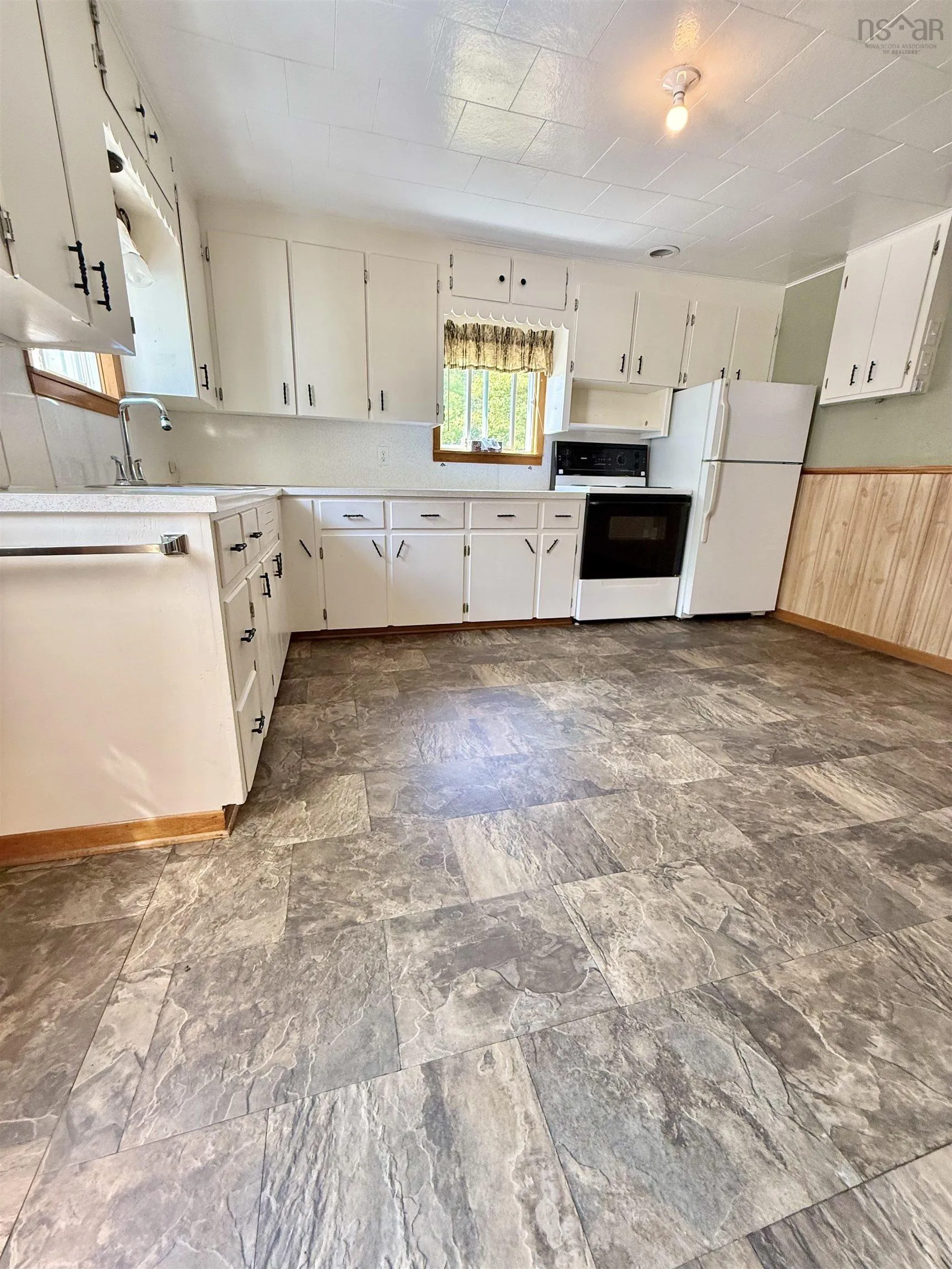 39 Sawdust Road, Springfield, NS B0R 1H0, 2 Bedrooms Bedrooms, ,1 BathroomBathrooms,Residential,For Sale,Sawdust,202520557