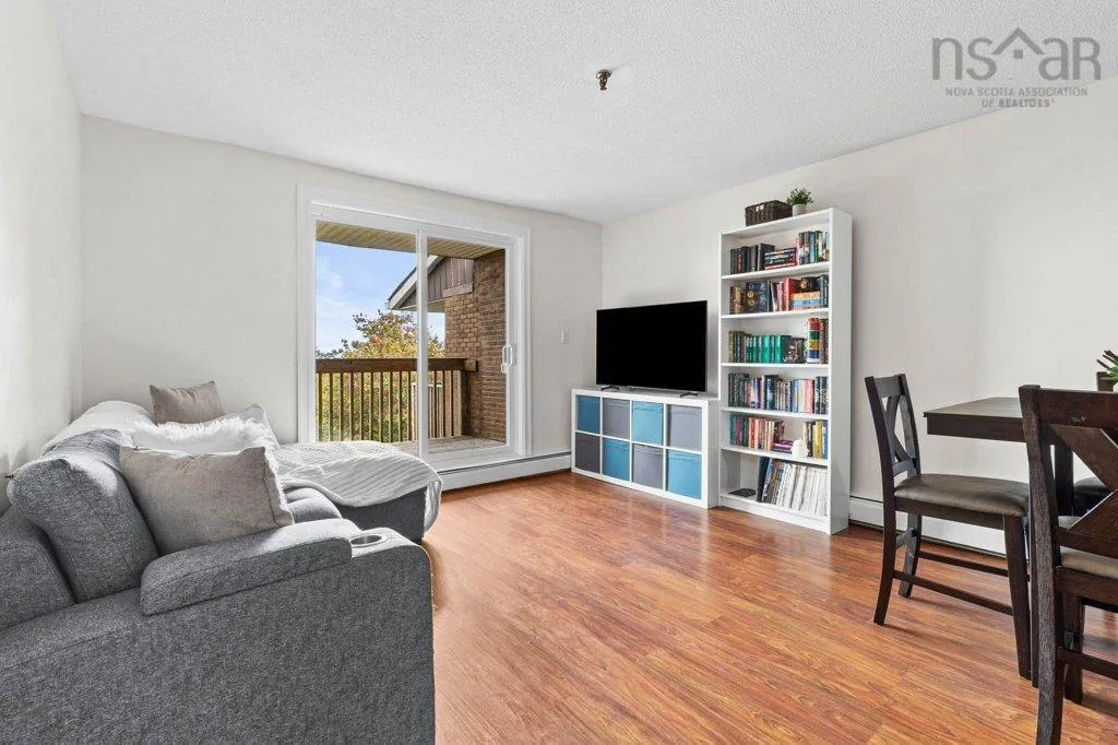 402-38 Veronica Drive, Halifax, NS B3N 3A3, 2 Bedrooms Bedrooms, ,1 BathroomBathrooms,Residential,For Sale,Veronica,202524728