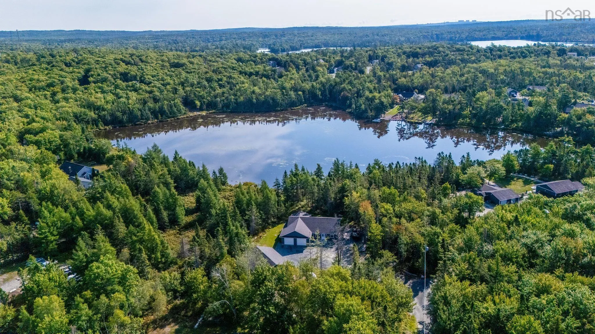160 Big Hubley Lake Drive, Hubley, NS B3Z 1B8, 3 Bedrooms Bedrooms, ,2 BathroomsBathrooms,Residential,For Sale,Big Hubley Lake,202522411