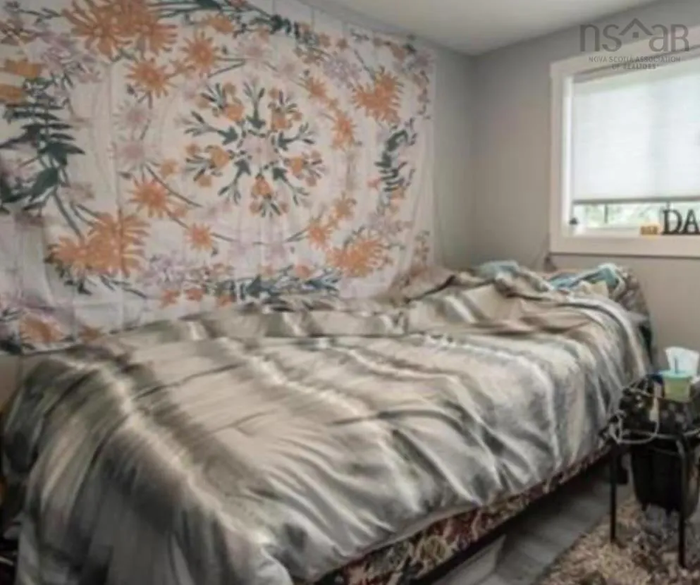157-159 Crown Drive, Fairmount, NS B3N 1L2, 11 Bedrooms Bedrooms, ,Residential Income,For Sale,Crown,202520409