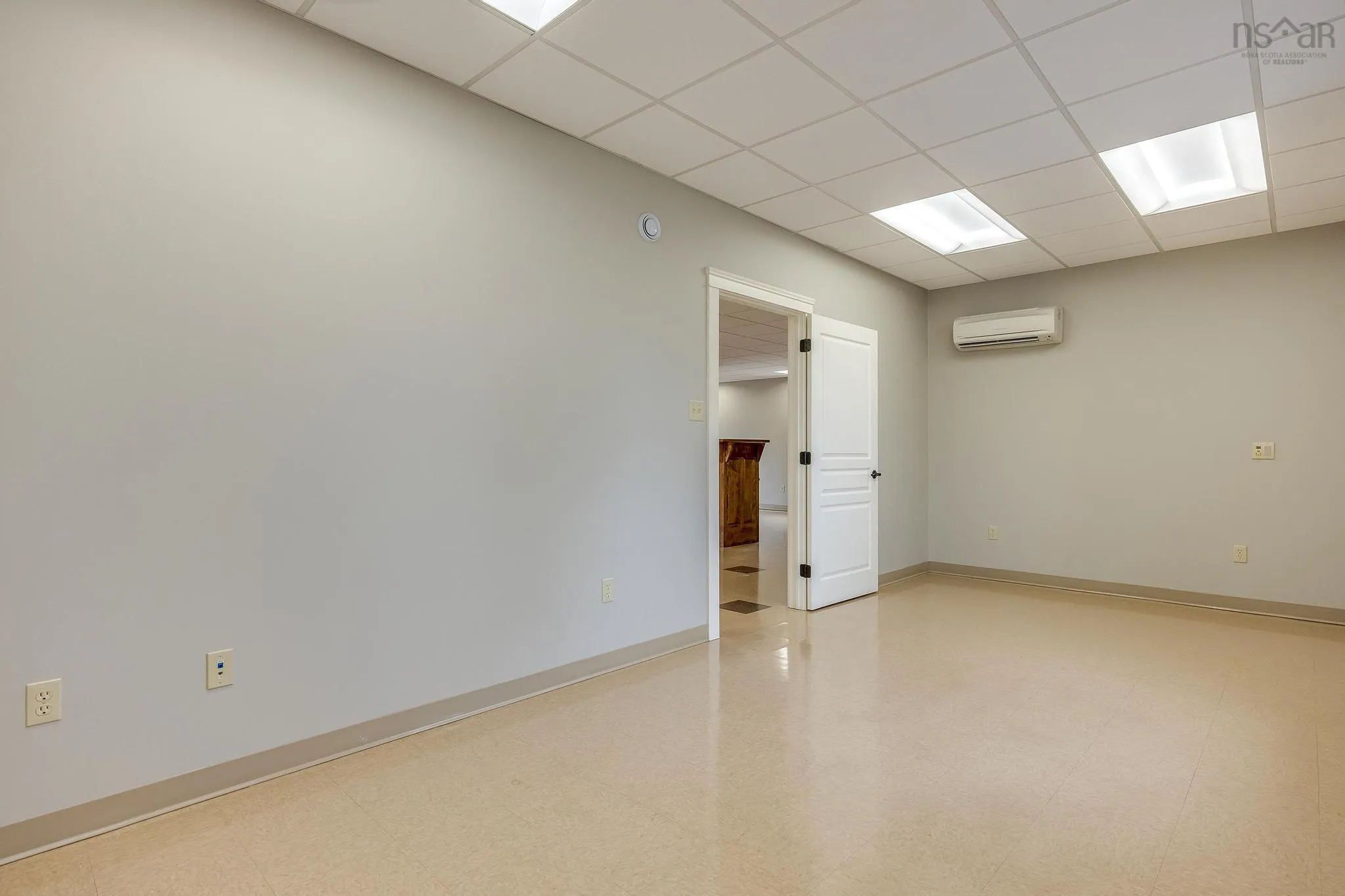 45 Donald E Hiltz Connector Road, Kentville Ns B4n 3v7, ,Commercial Sale,For Sale,Donald E Hiltz Connector,202508685