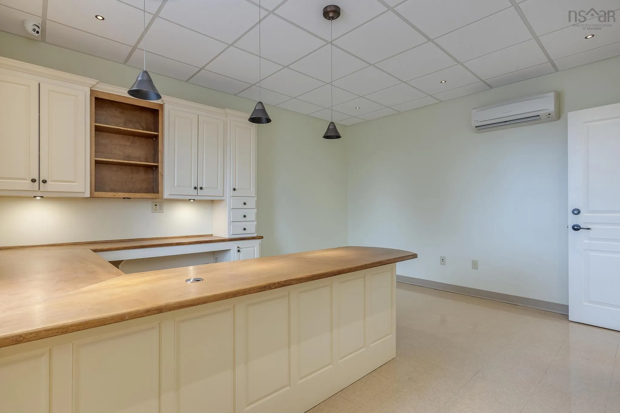 45 Donald E Hiltz Connector Road, Kentville Ns B4n 3v7, ,Commercial Sale,For Sale,Donald E Hiltz Connector,202508685