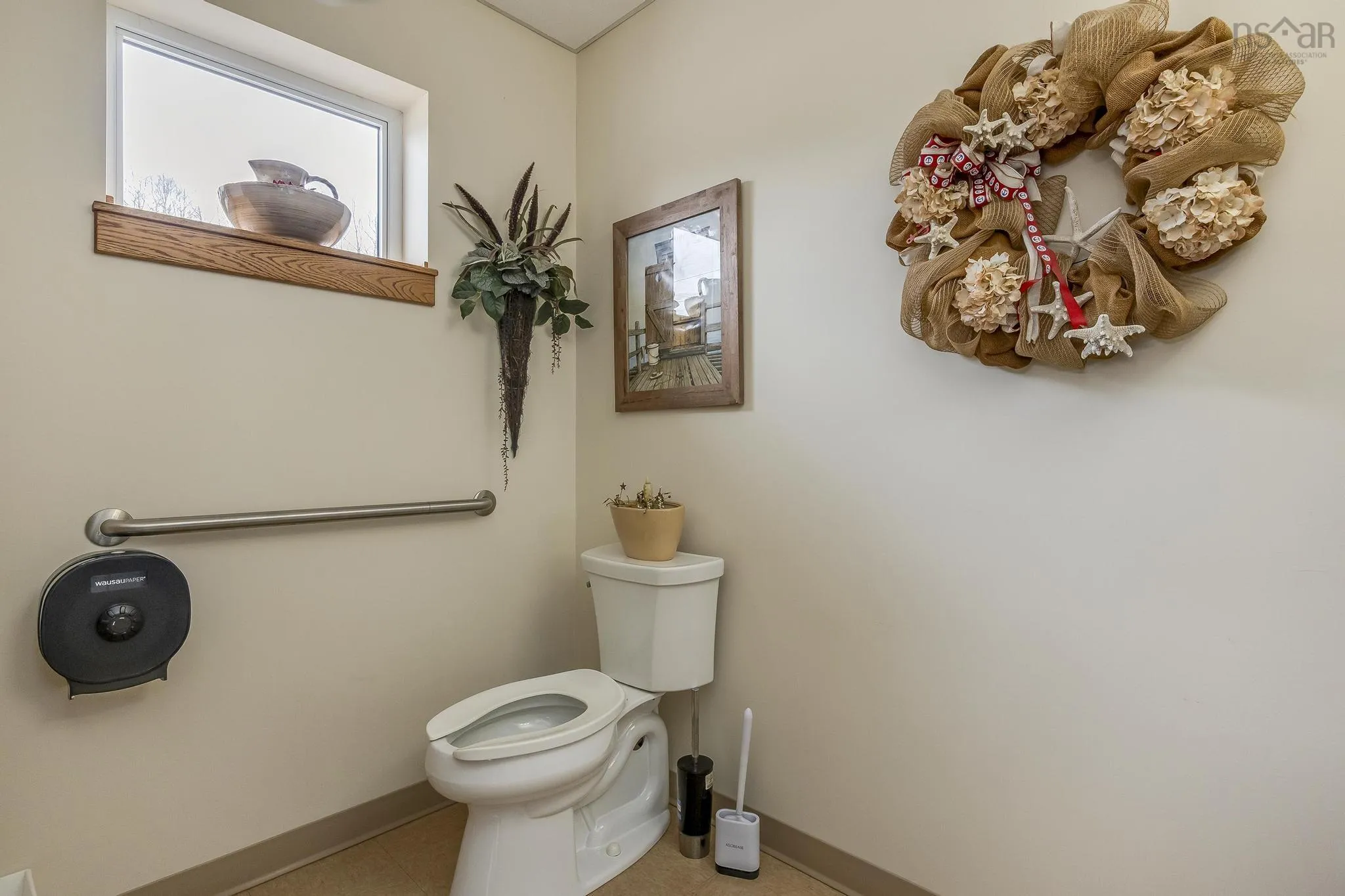 45 Donald E Hiltz Connector Road, Kentville Ns B4n 3v7, ,Commercial Sale,For Sale,Donald E Hiltz Connector,202508685