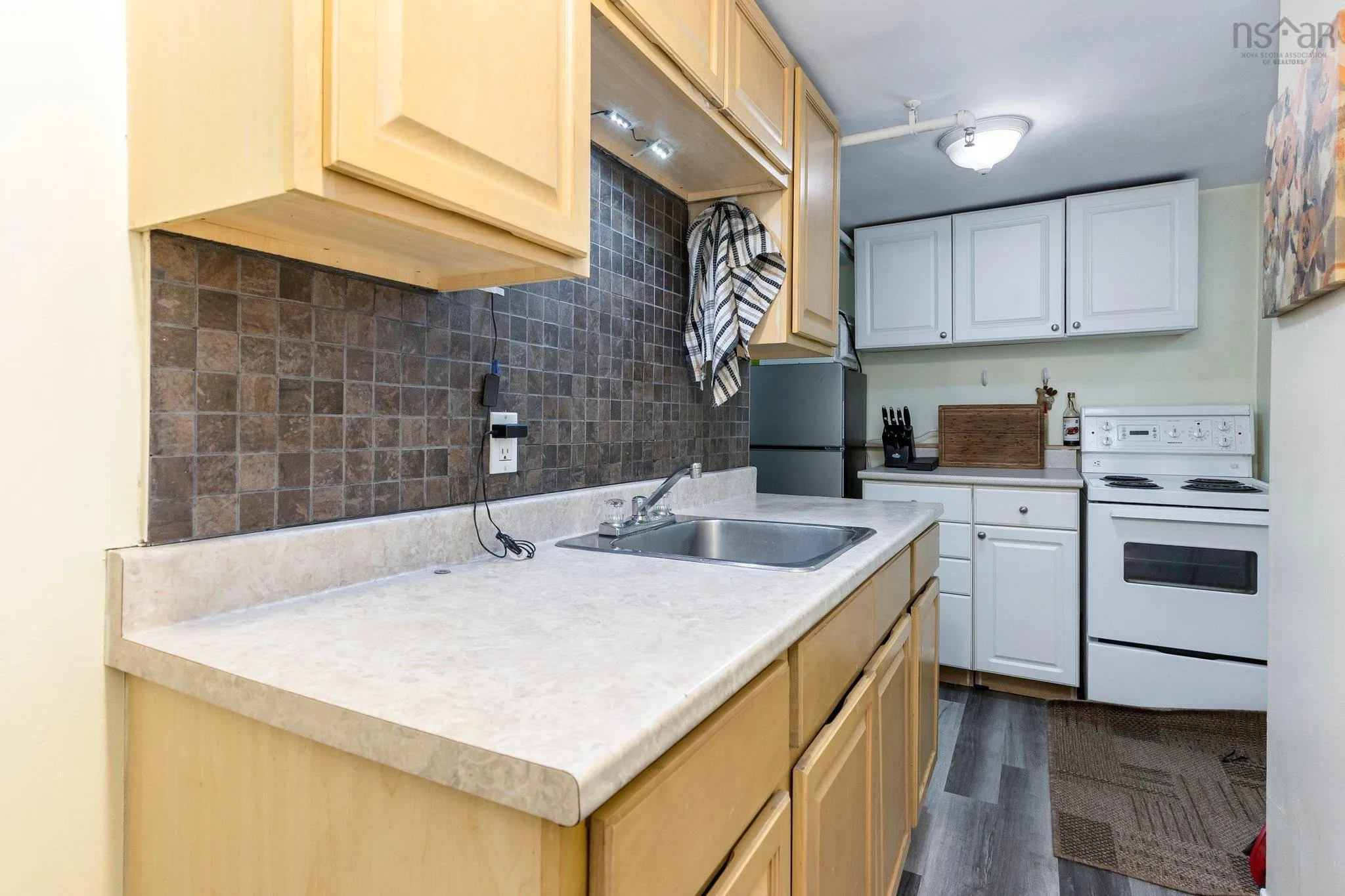 1056 Bland Street, Halifax Ns B3h 2s8, 5 Bedrooms Bedrooms, ,Residential Income,For Sale,Bland,202507342