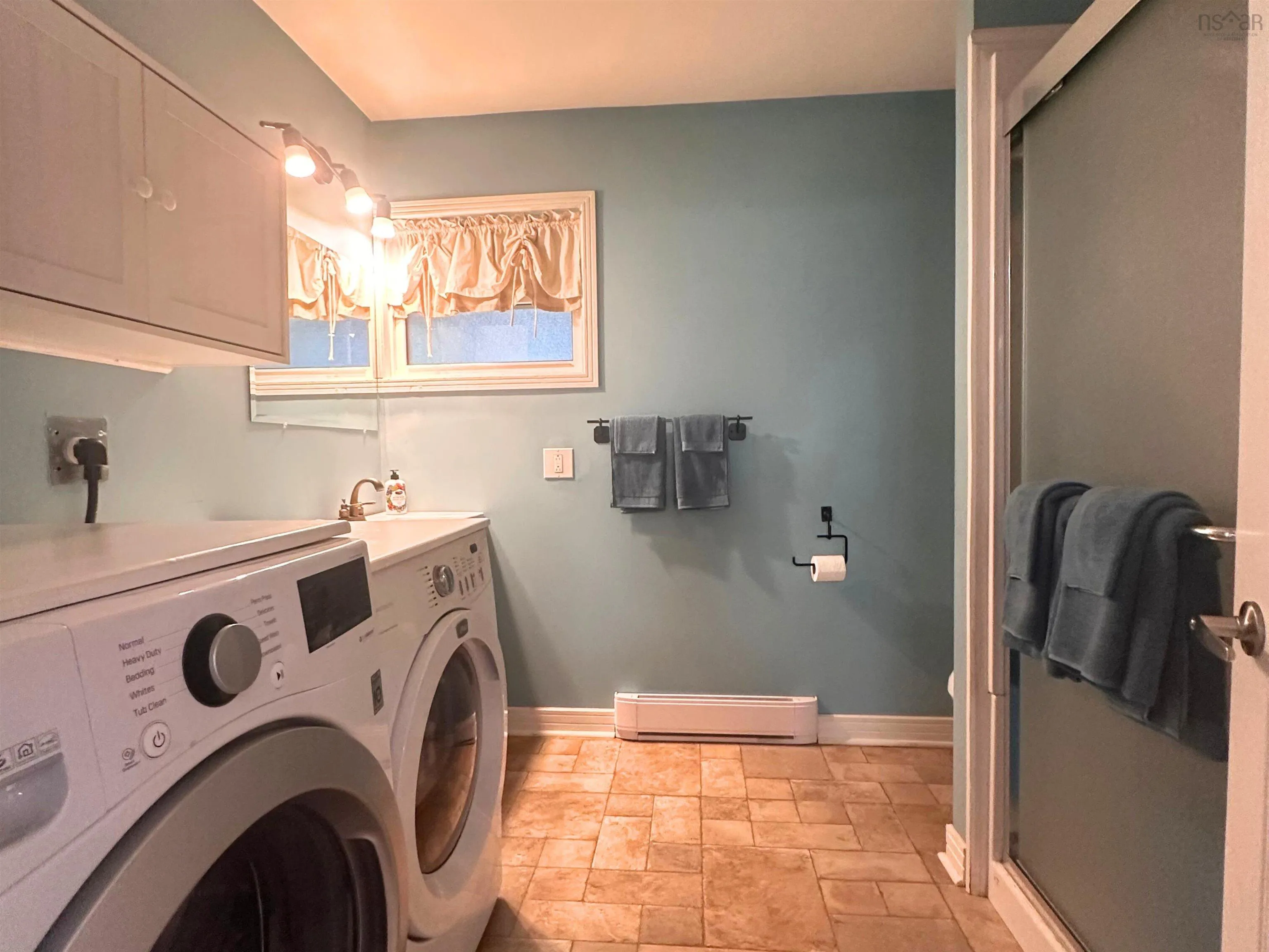 10 Hemford Crescent, Hemford, NS B0R 1E0, 3 Bedrooms Bedrooms, ,2 BathroomsBathrooms,Residential,For Sale,Hemford,202516592