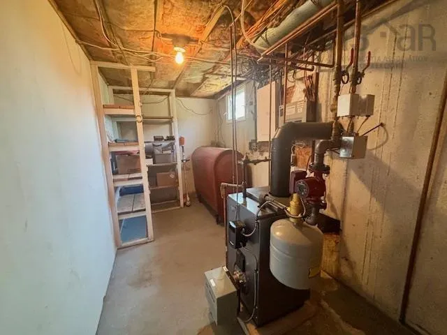 2695 Lingan Road, Lingan, NS B1H 5E7, 4 Bedrooms Bedrooms, ,1 BathroomBathrooms,Residential,For Sale,Lingan,202523627