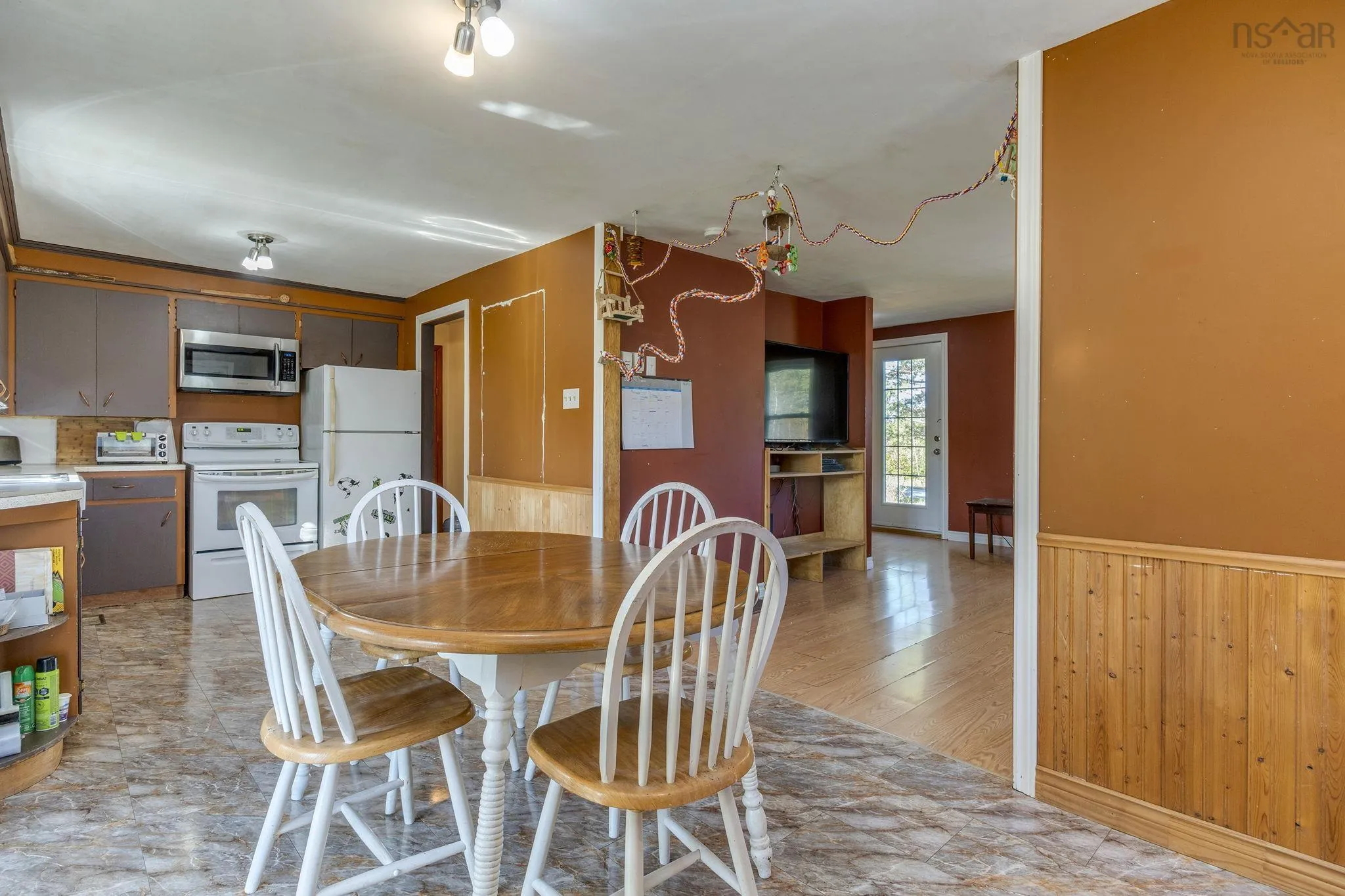 1856 Highway 236, Mosherville, NS B0N 2G0, 3 Bedrooms Bedrooms, ,2 BathroomsBathrooms,Residential,For Sale,Highway 236,202525480
