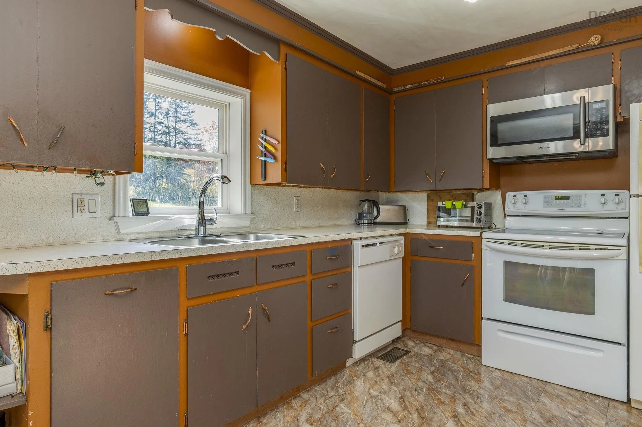 1856 Highway 236, Mosherville, NS B0N 2G0, 3 Bedrooms Bedrooms, ,2 BathroomsBathrooms,Residential,For Sale,Highway 236,202525480