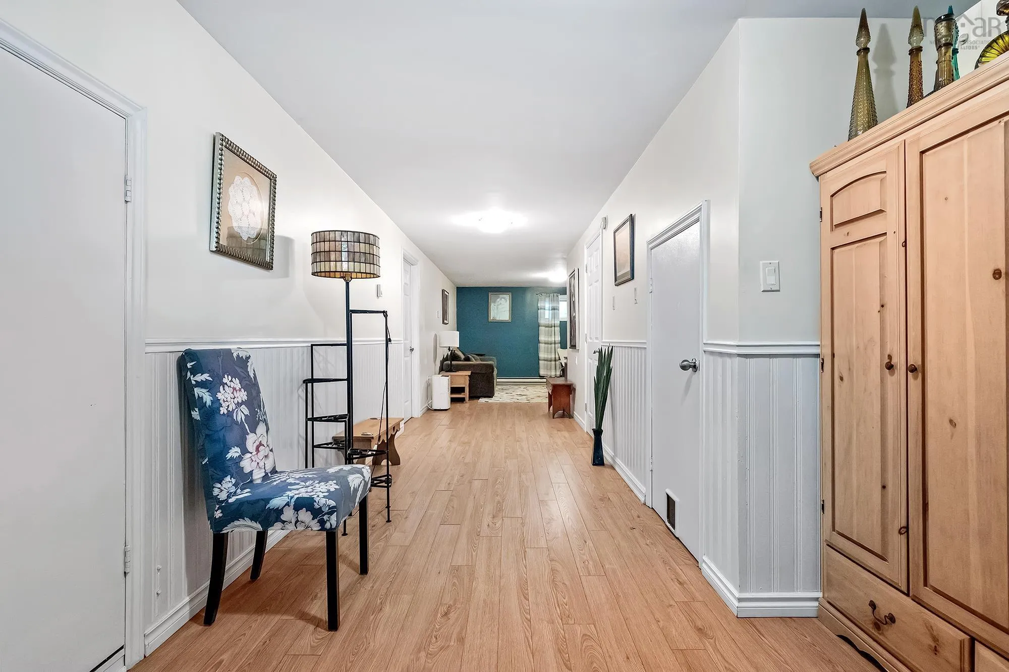 216 High Street, Bedford, NS B4A 1M6, 3 Bedrooms Bedrooms, ,2 BathroomsBathrooms,Residential,For Sale,High,202523943