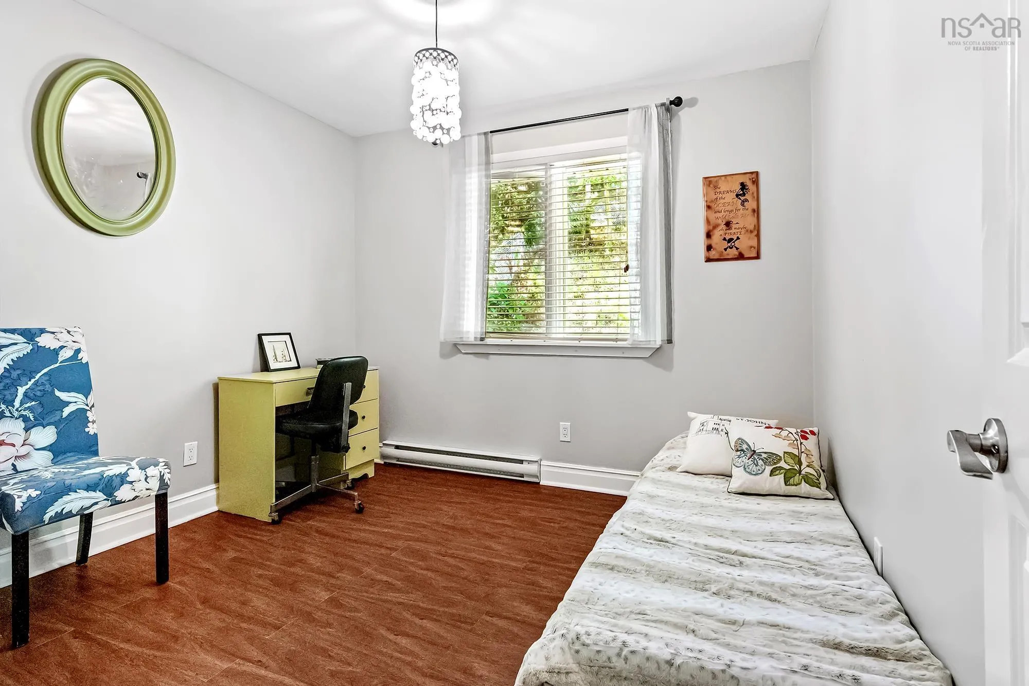 216 High Street, Bedford, NS B4A 1M6, 3 Bedrooms Bedrooms, ,2 BathroomsBathrooms,Residential,For Sale,High,202523943